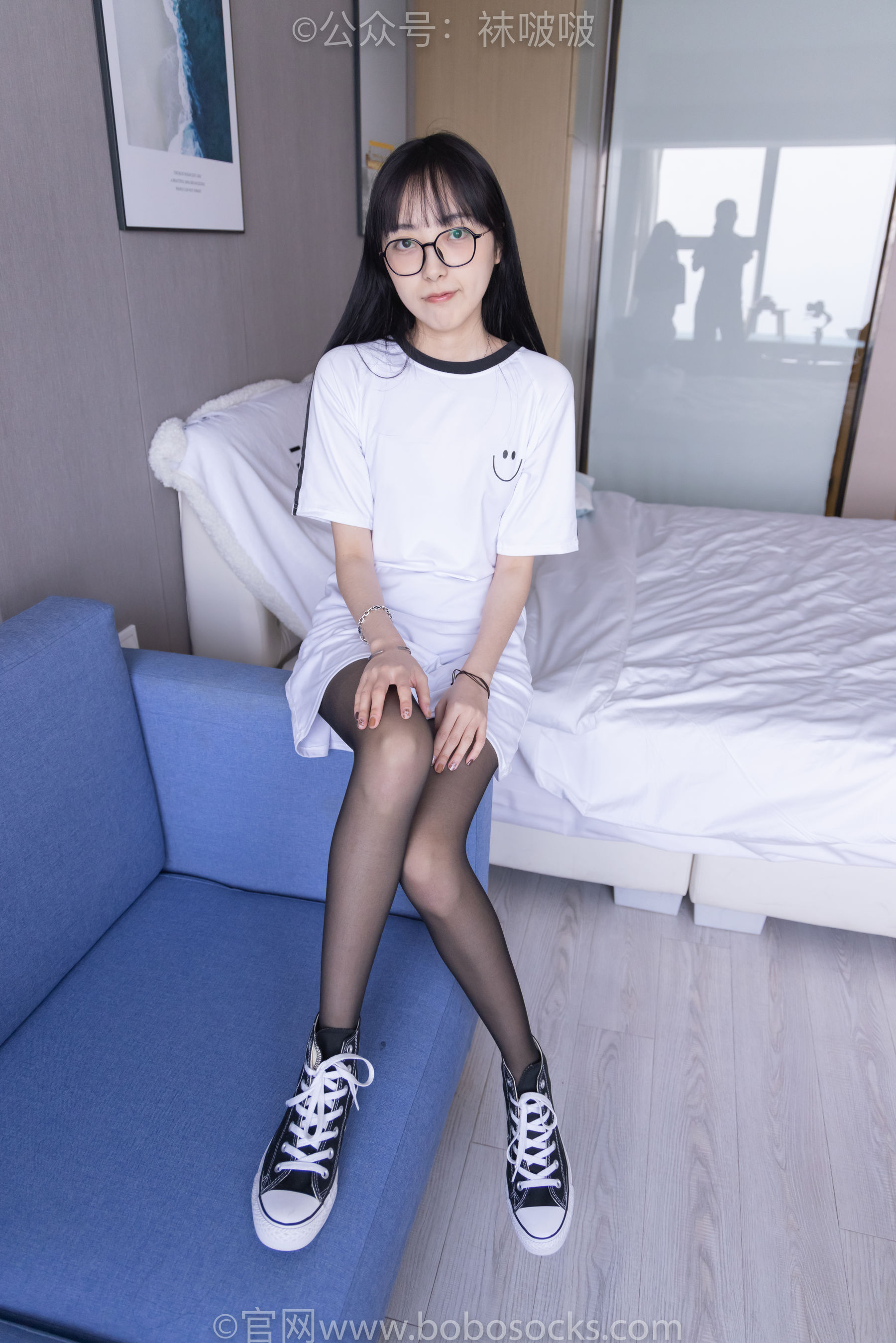 BoBoSocks袜啵啵 No.067 稚予-匡威帆布鞋、黑丝