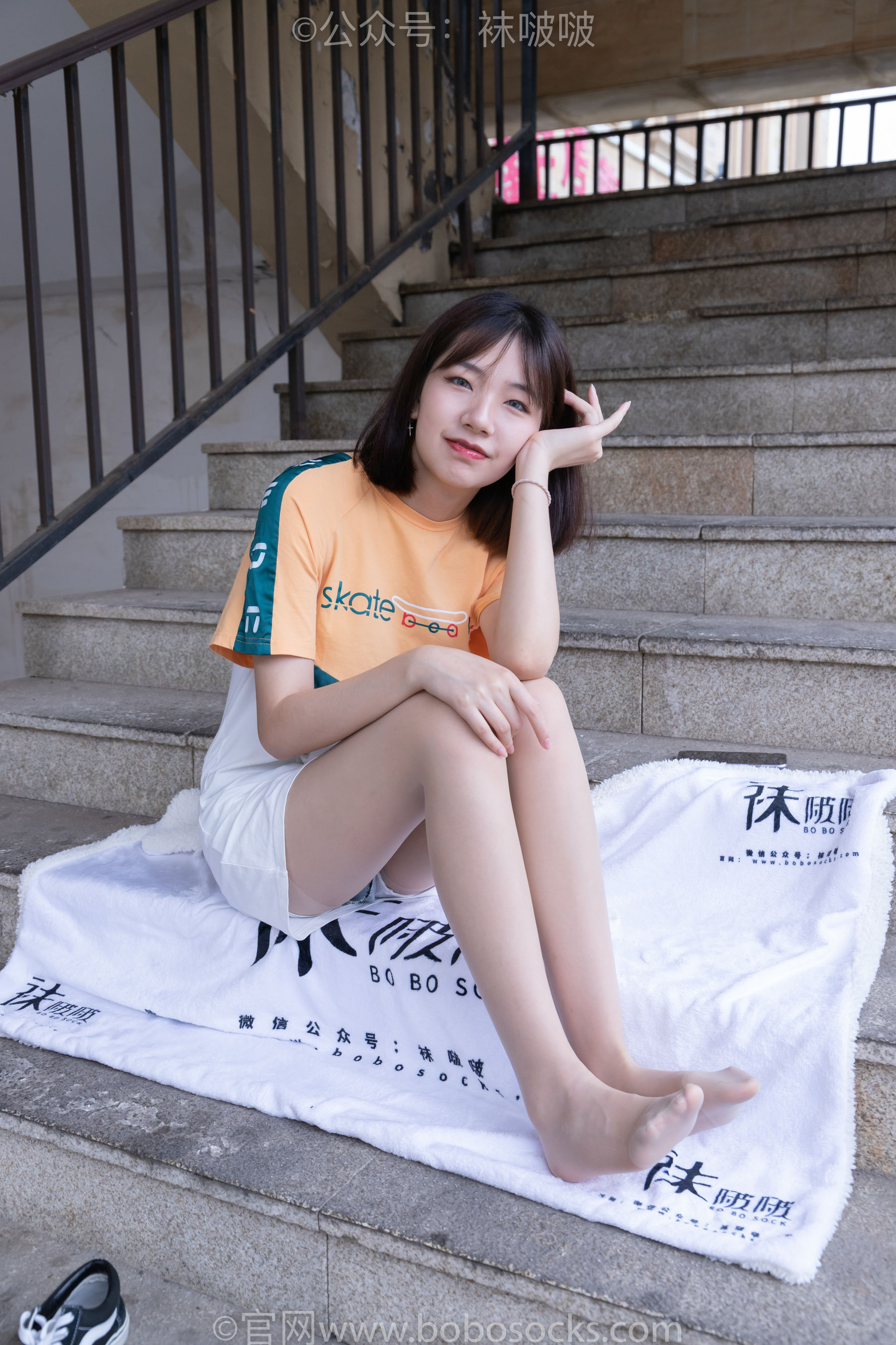 BoBoSocks袜啵啵 No.069 小甜豆-vans板鞋、白棉袜、肉丝