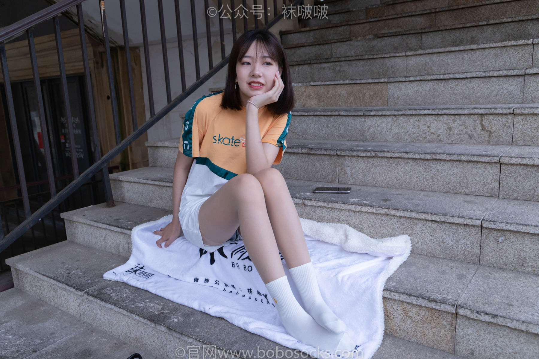 BoBoSocks袜啵啵 No.069 小甜豆-vans板鞋、白棉袜、肉丝