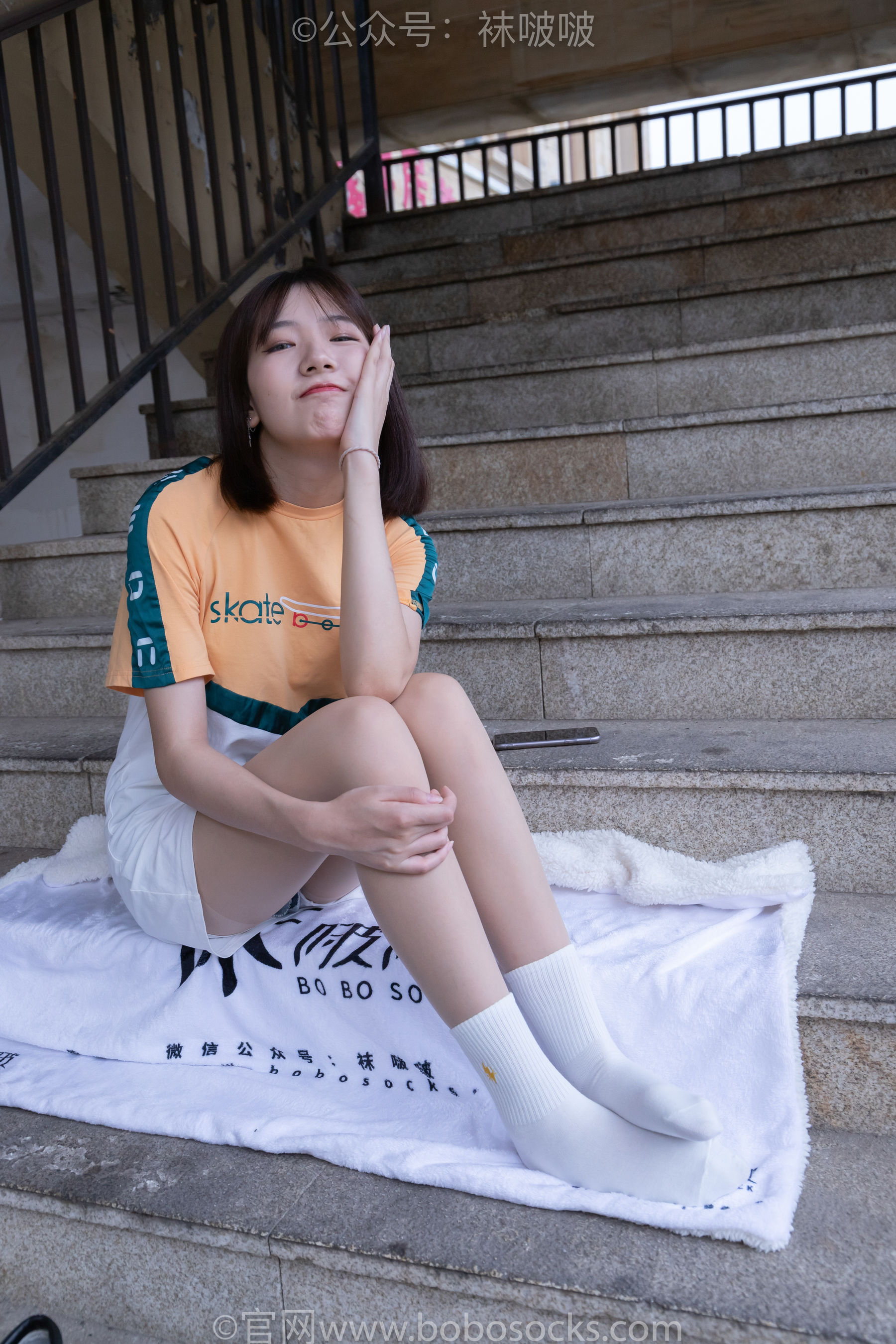 BoBoSocks袜啵啵 No.069 小甜豆-vans板鞋、白棉袜、肉丝
