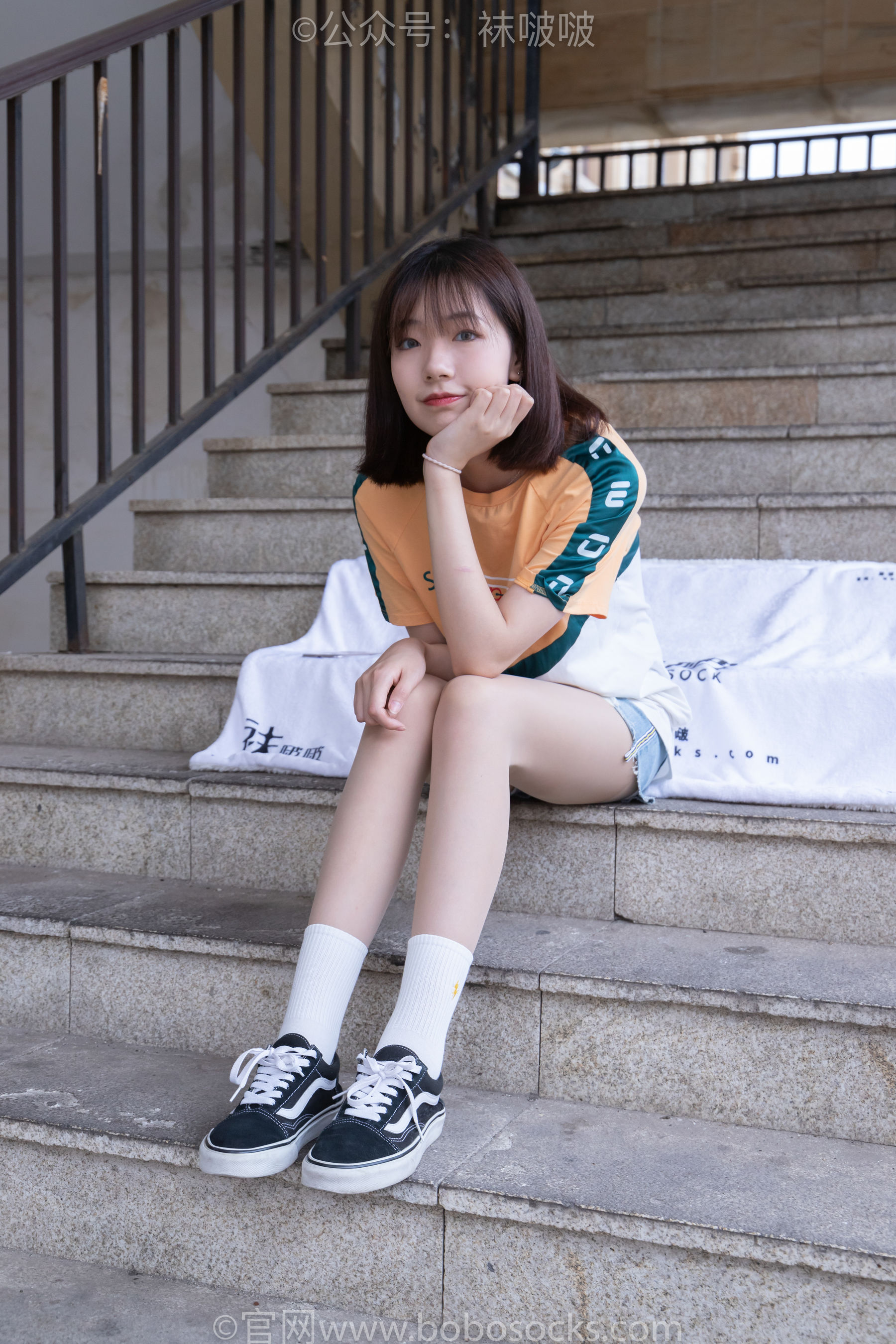 BoBoSocks袜啵啵 No.069 小甜豆-vans板鞋、白棉袜、肉丝