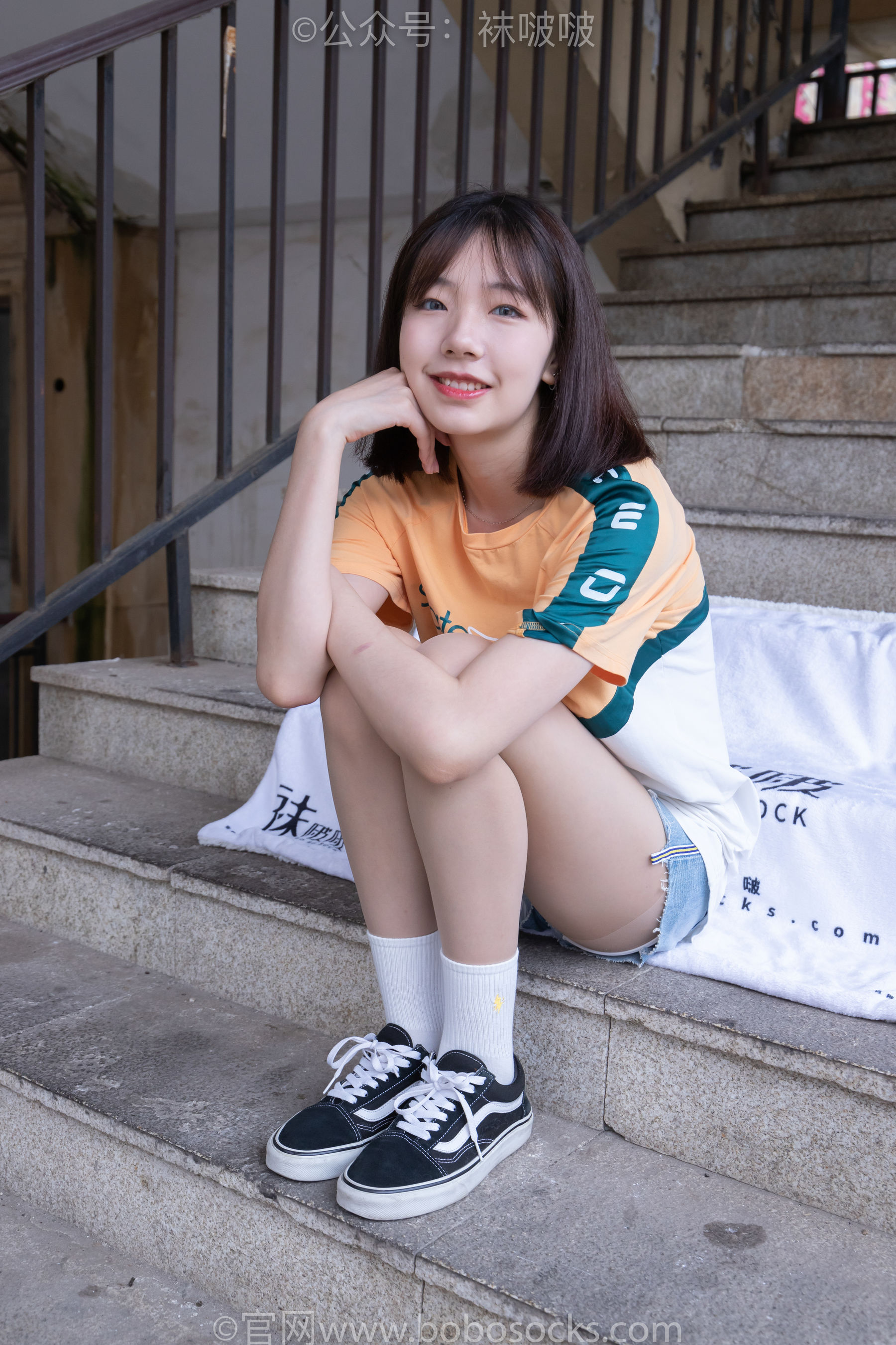 BoBoSocks袜啵啵 No.069 小甜豆-vans板鞋、白棉袜、肉丝