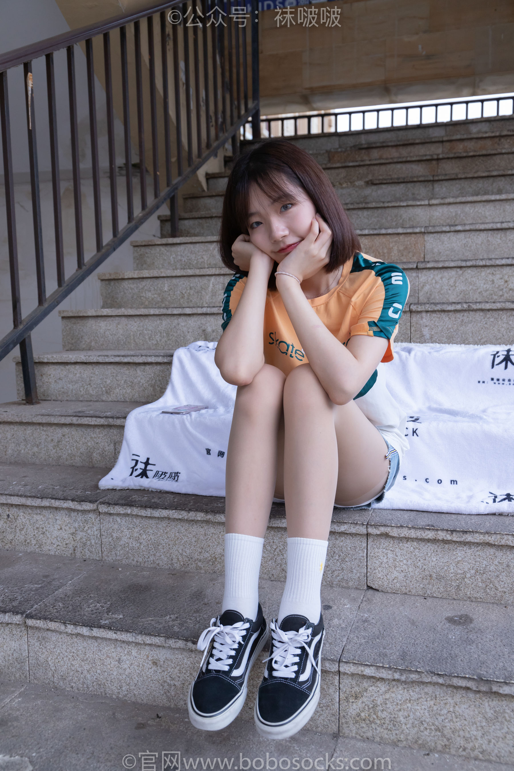 BoBoSocks袜啵啵 No.069 小甜豆-vans板鞋、白棉袜、肉丝