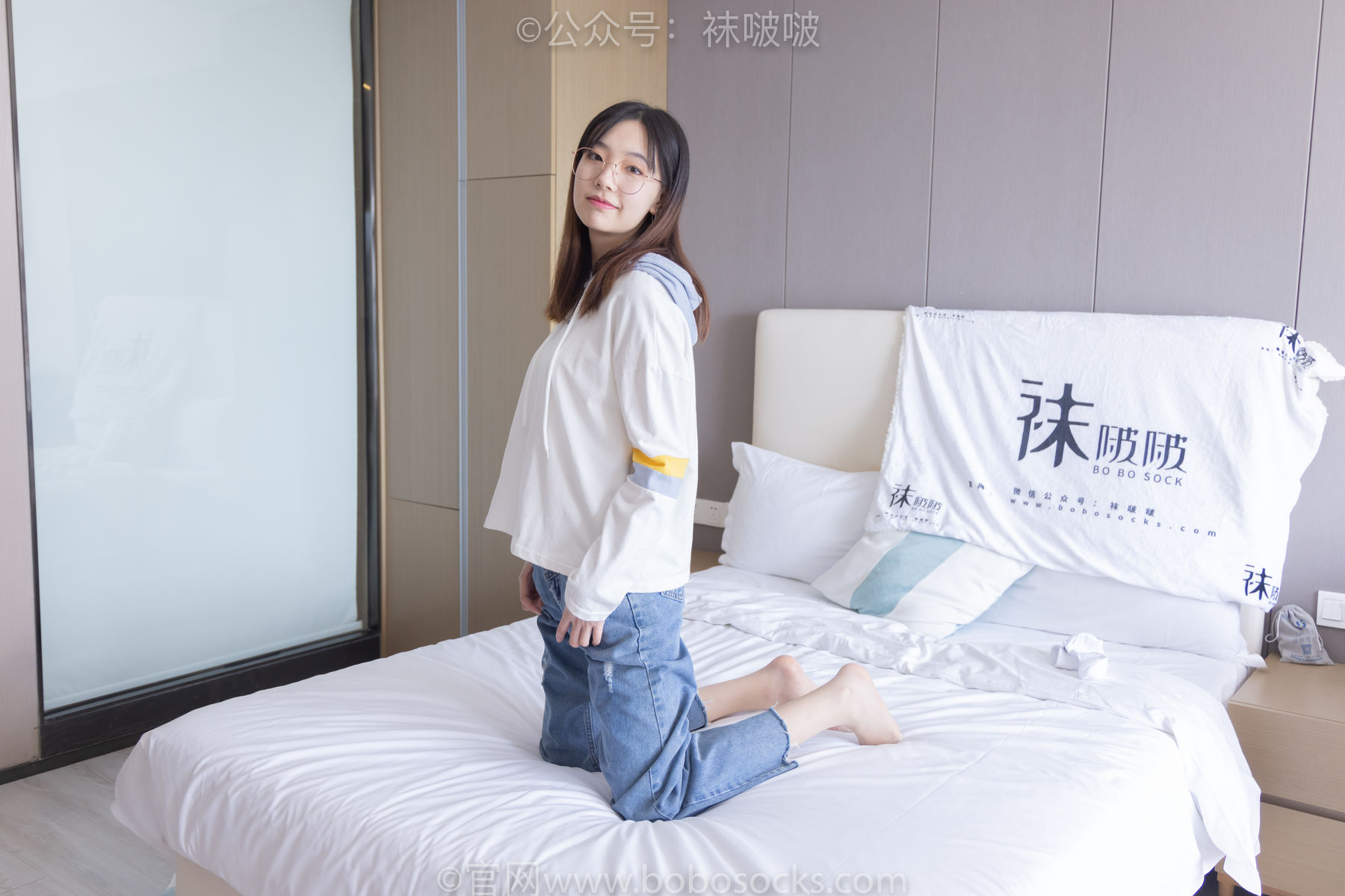 BoBoSocks袜啵啵 No.080 小甜豆-帆布鞋、白棉袜、肉丝