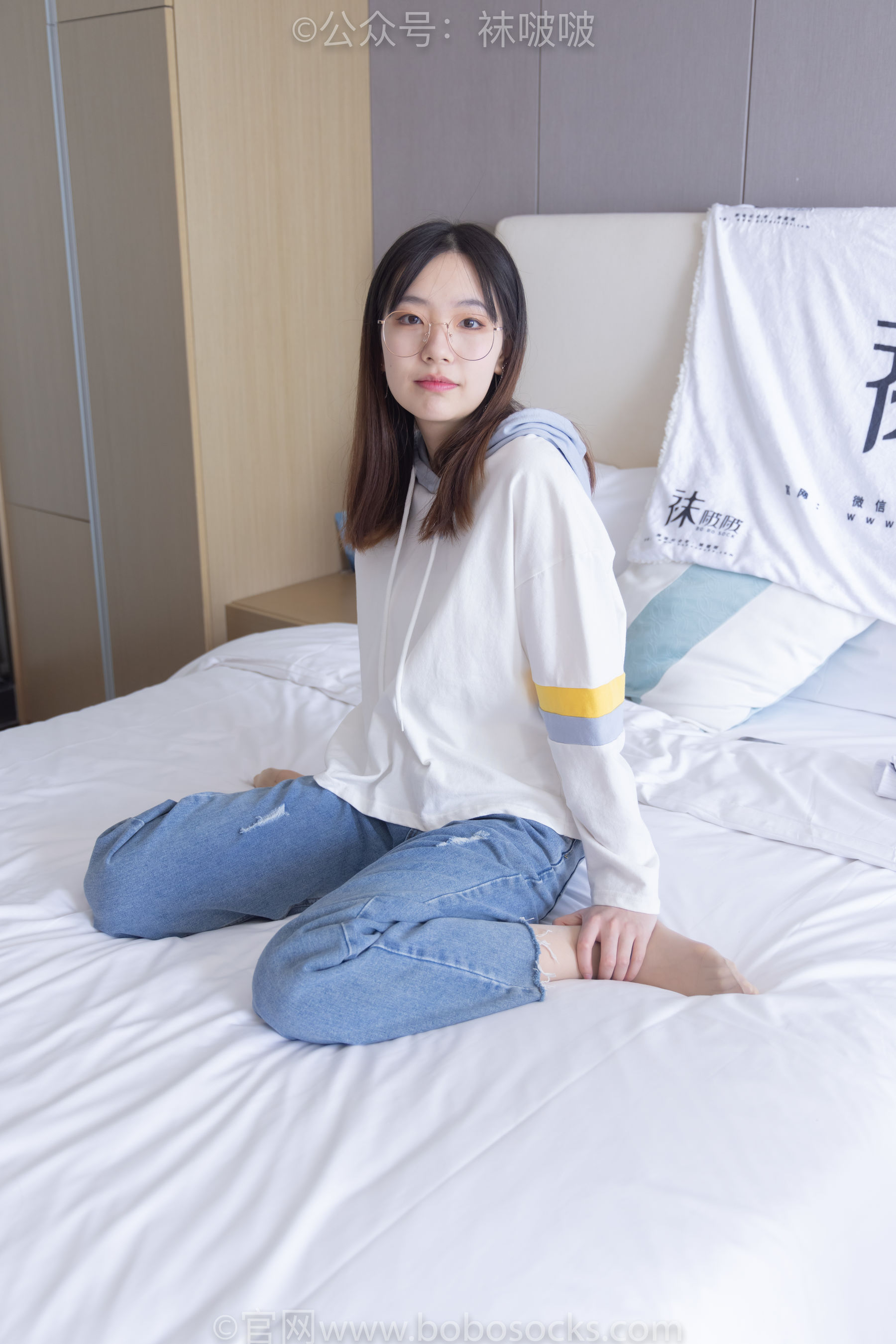 BoBoSocks袜啵啵 No.080 小甜豆-帆布鞋、白棉袜、肉丝