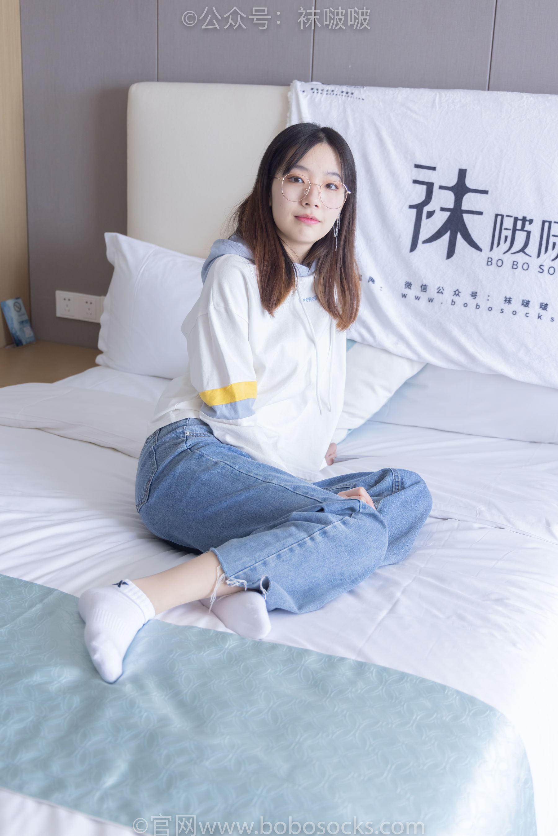 BoBoSocks袜啵啵 No.080 小甜豆-帆布鞋、白棉袜、肉丝