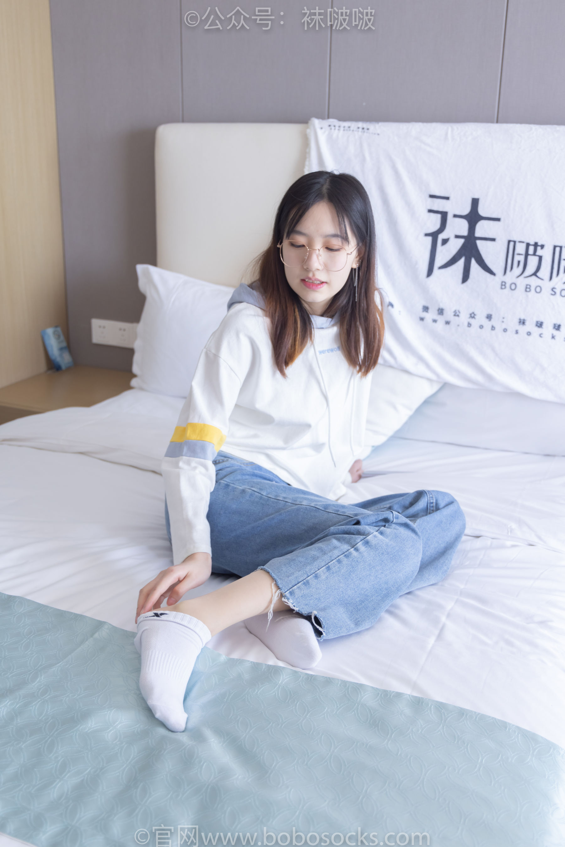 BoBoSocks袜啵啵 No.080 小甜豆-帆布鞋、白棉袜、肉丝