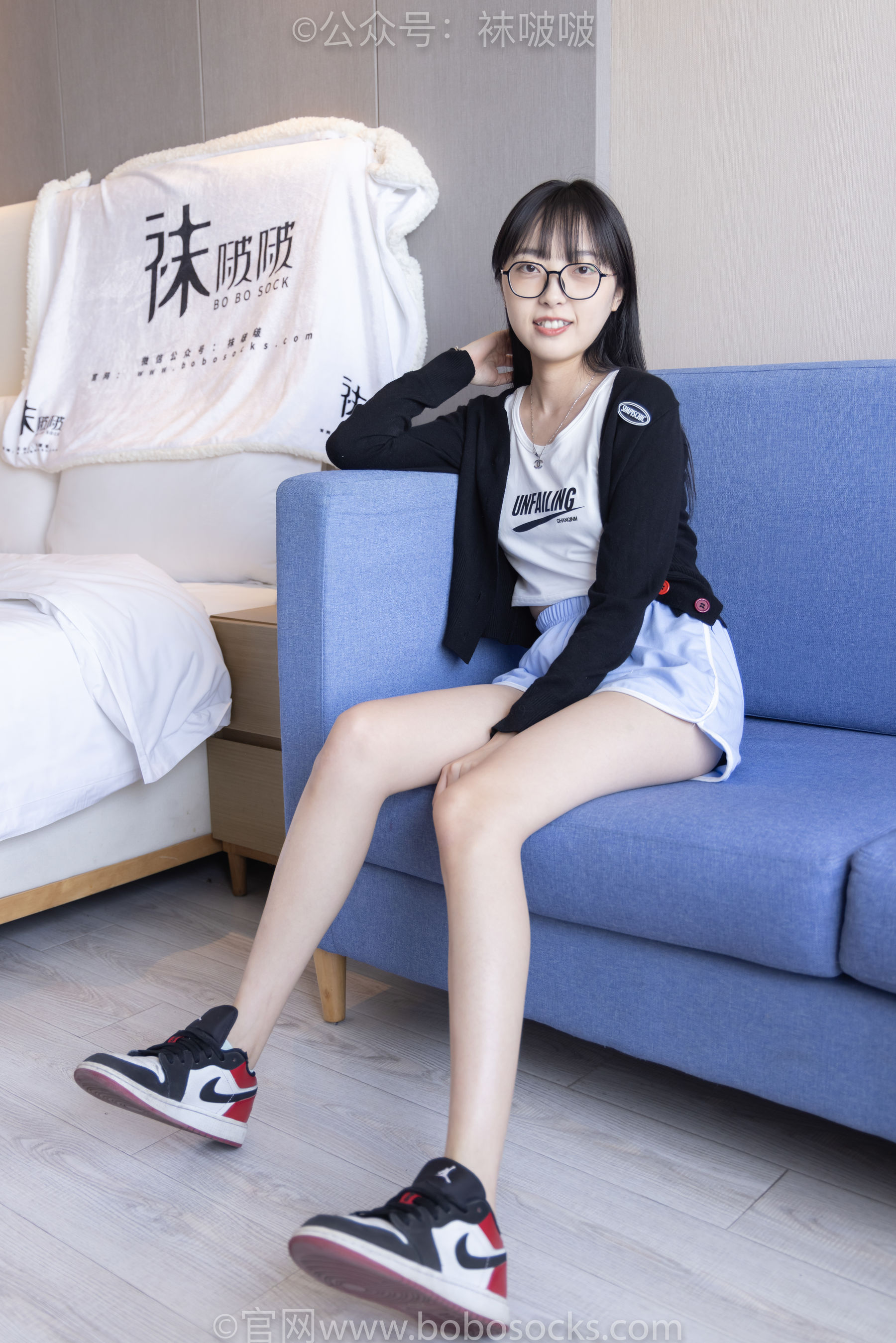 BoBoSocks袜啵啵 No.081 稚予- AJ、浅黄色短棉袜、浅蓝色短棉袜、裸足