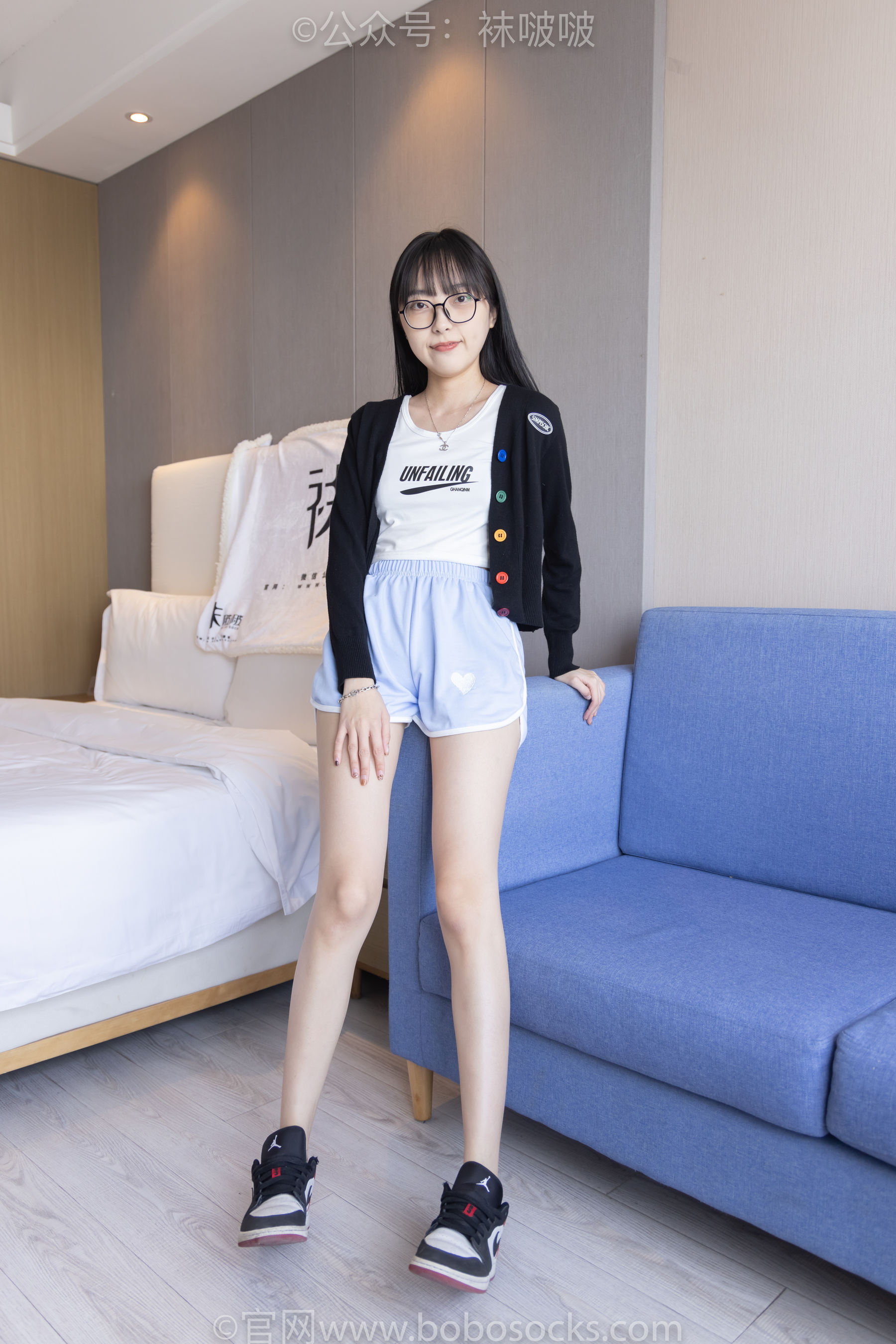 BoBoSocks袜啵啵 No.081 稚予- AJ、浅黄色短棉袜、浅蓝色短棉袜、裸足