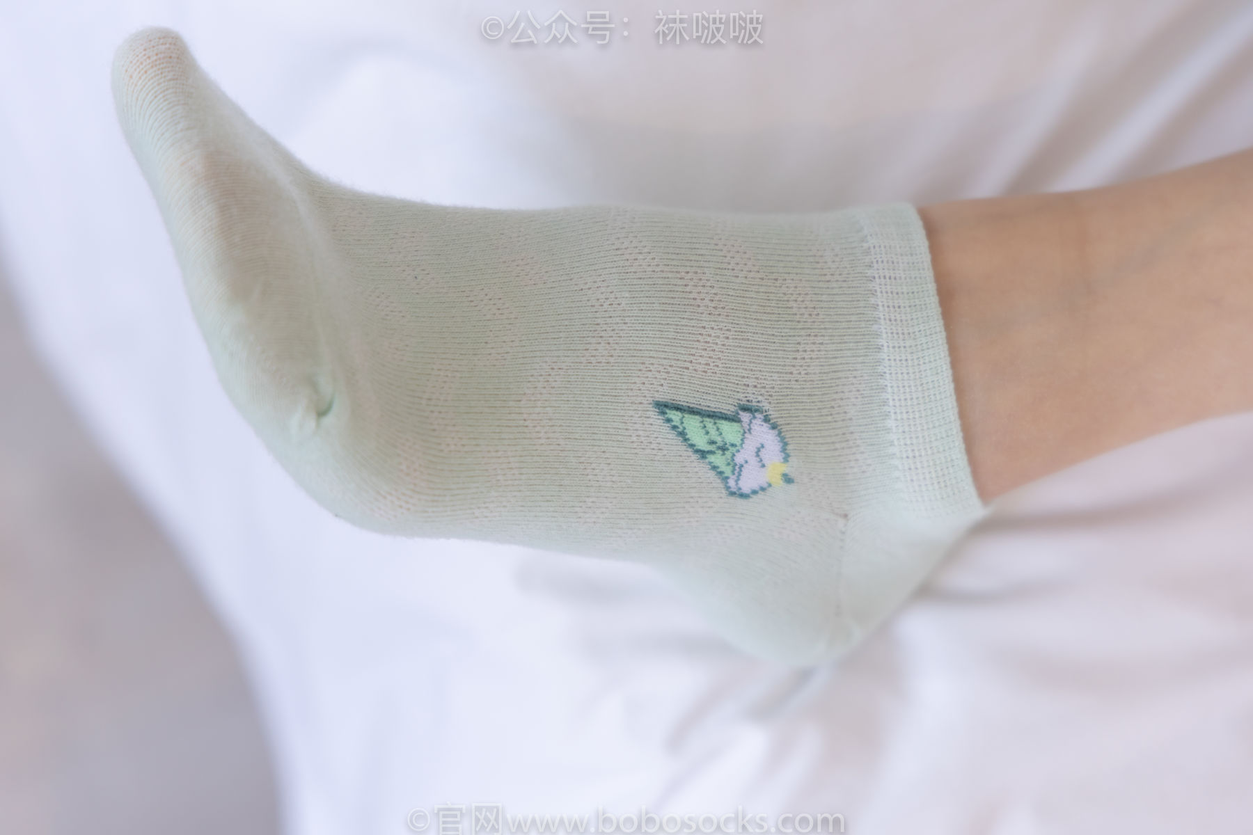 BoBoSocks袜啵啵 No.081 稚予- AJ、浅黄色短棉袜、浅蓝色短棉袜、裸足
