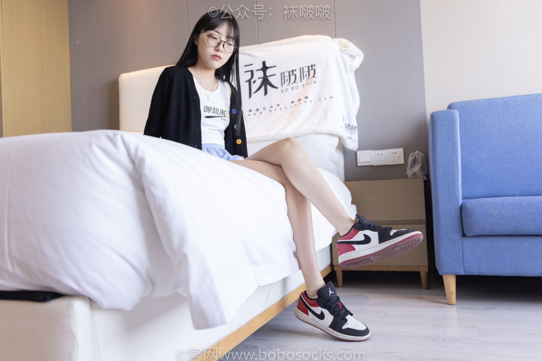 BoBoSocks袜啵啵 No.081 稚予- AJ、浅黄色短棉袜、浅蓝色短棉袜、裸足