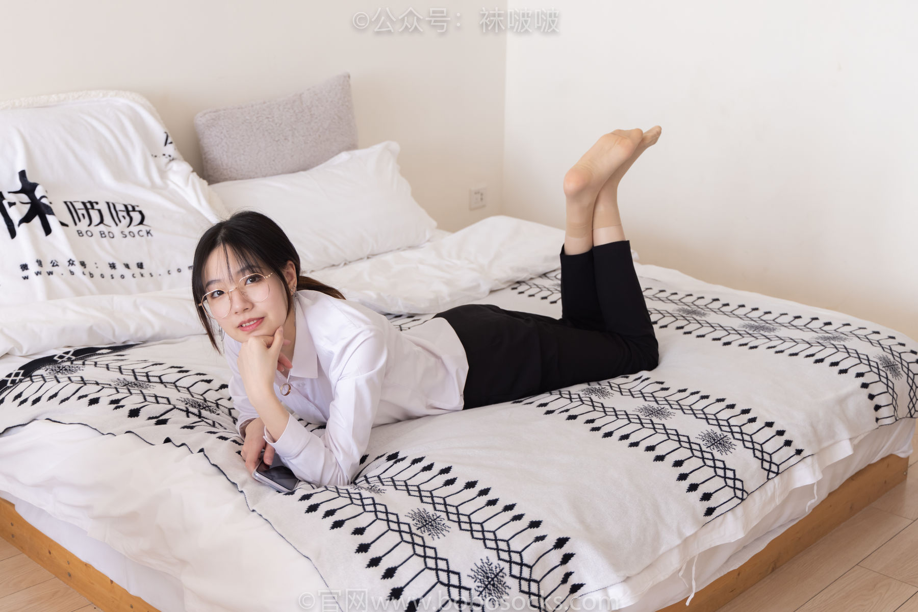 BoBoSocks袜啵啵 No.085 小甜豆-平底鞋、短灰丝、短肉丝