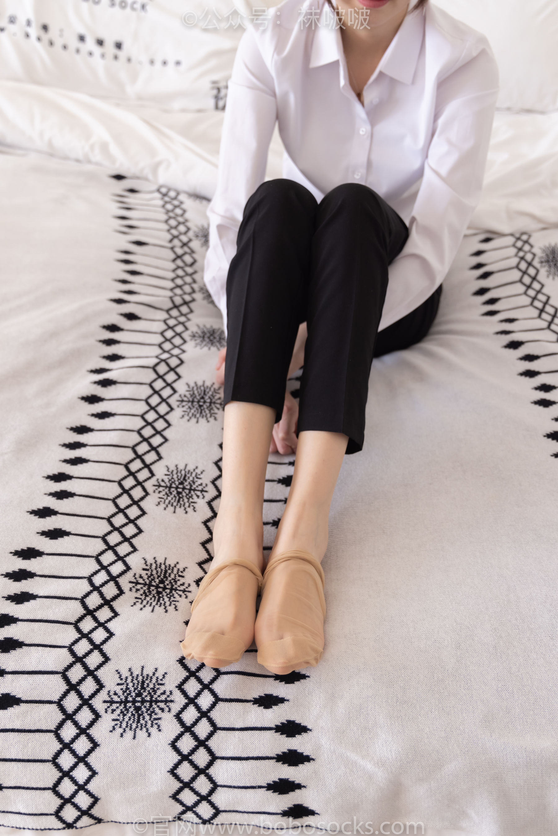 BoBoSocks袜啵啵 No.085 小甜豆-平底鞋、短灰丝、短肉丝