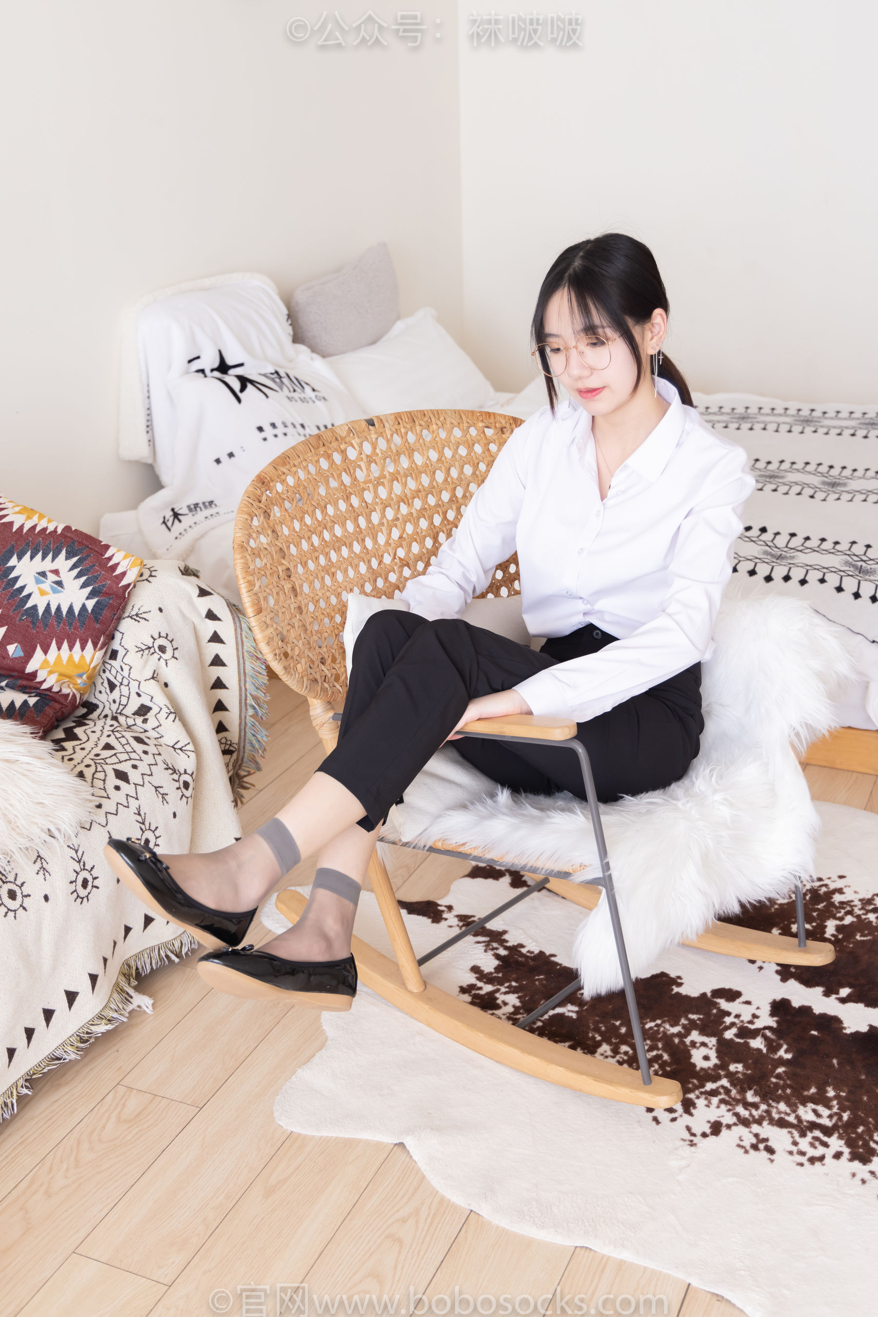 BoBoSocks袜啵啵 No.085 小甜豆-平底鞋、短灰丝、短肉丝