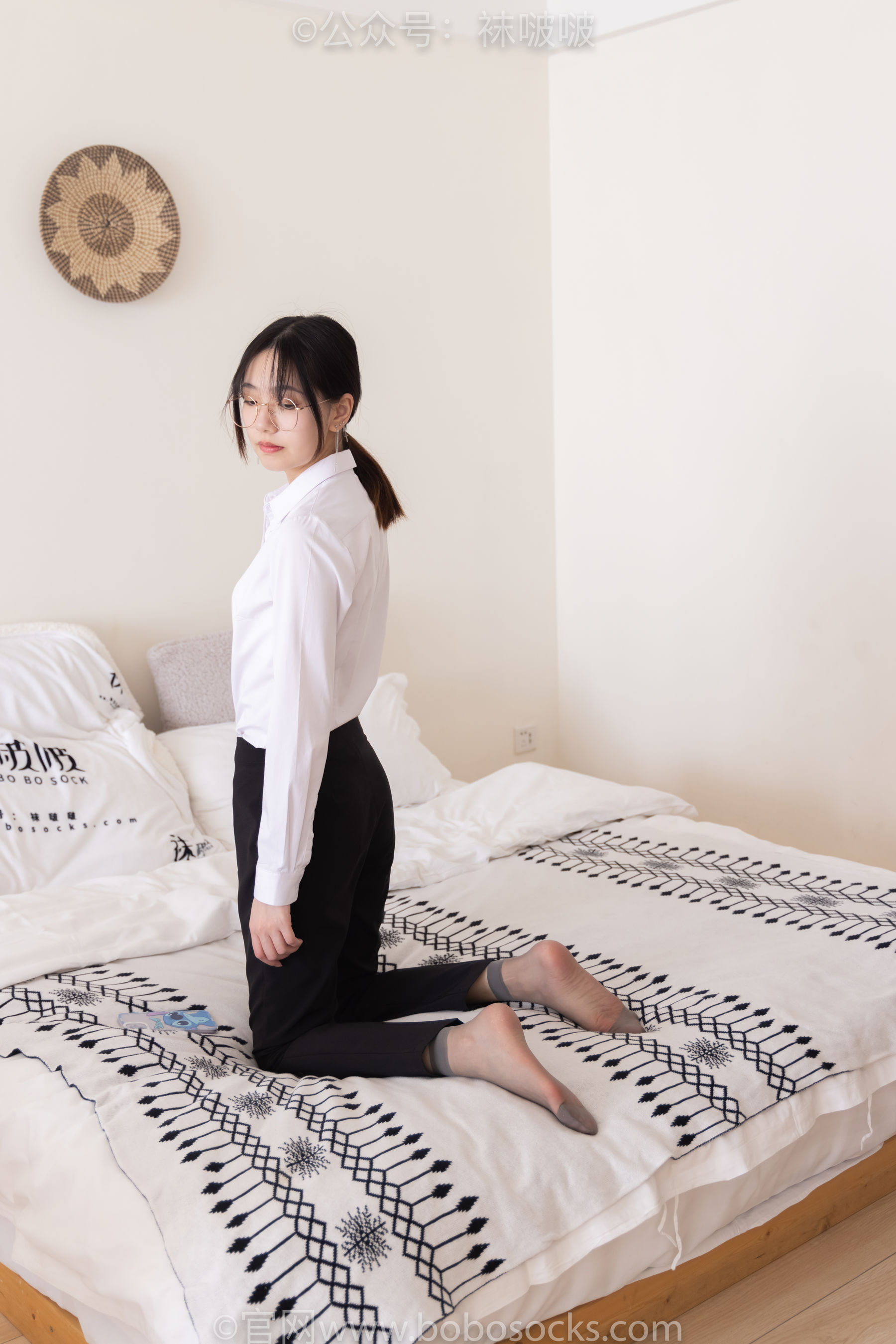 BoBoSocks袜啵啵 No.085 小甜豆-平底鞋、短灰丝、短肉丝