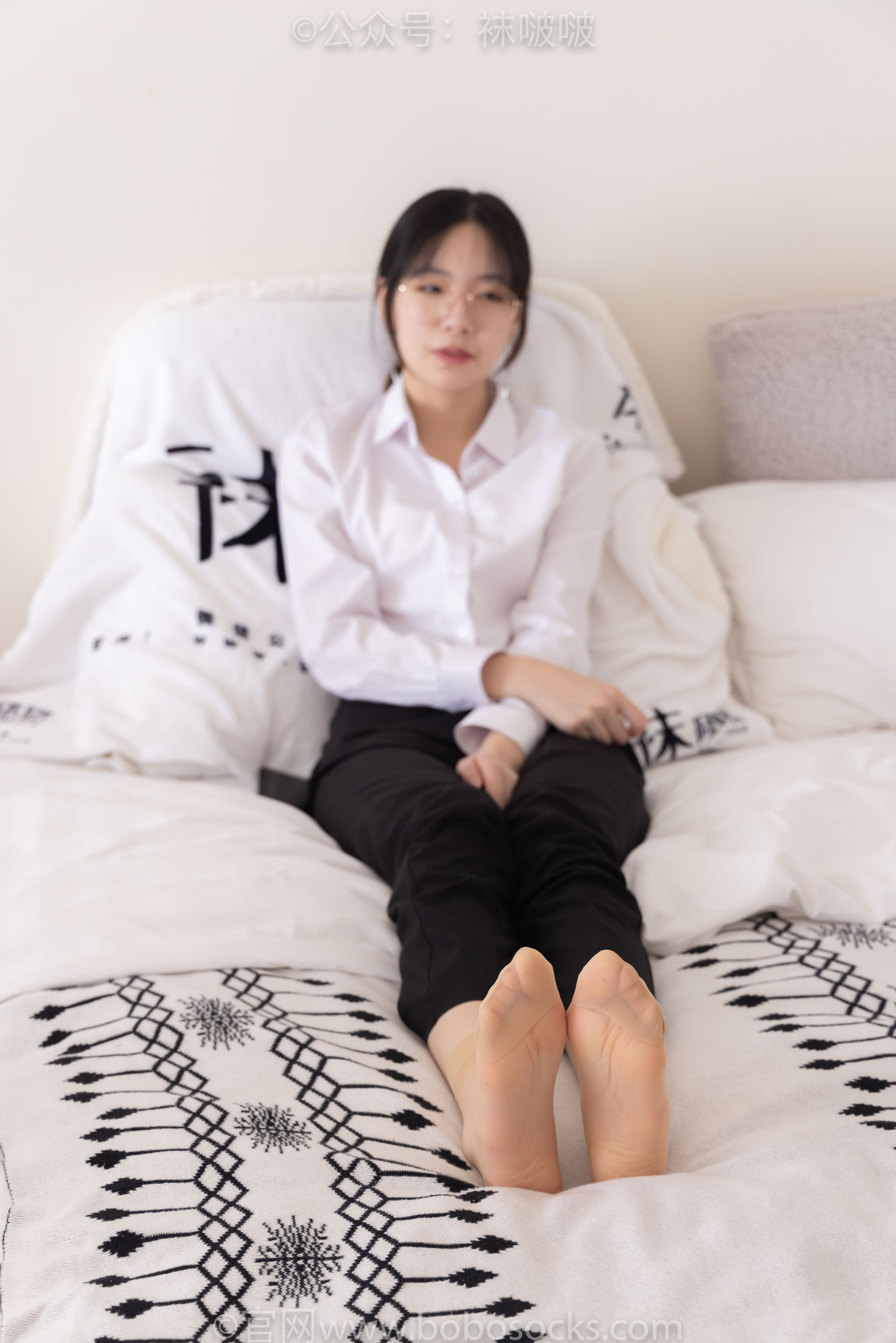 BoBoSocks袜啵啵 No.085 小甜豆-平底鞋、短灰丝、短肉丝