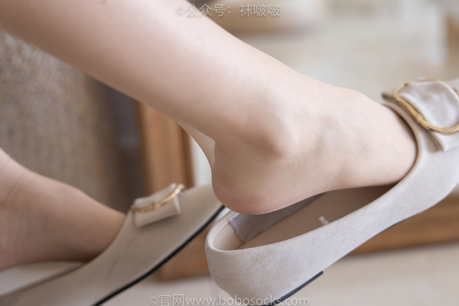 BoBoSocks袜啵啵 No.086 稚予-平底鞋、过膝肉丝