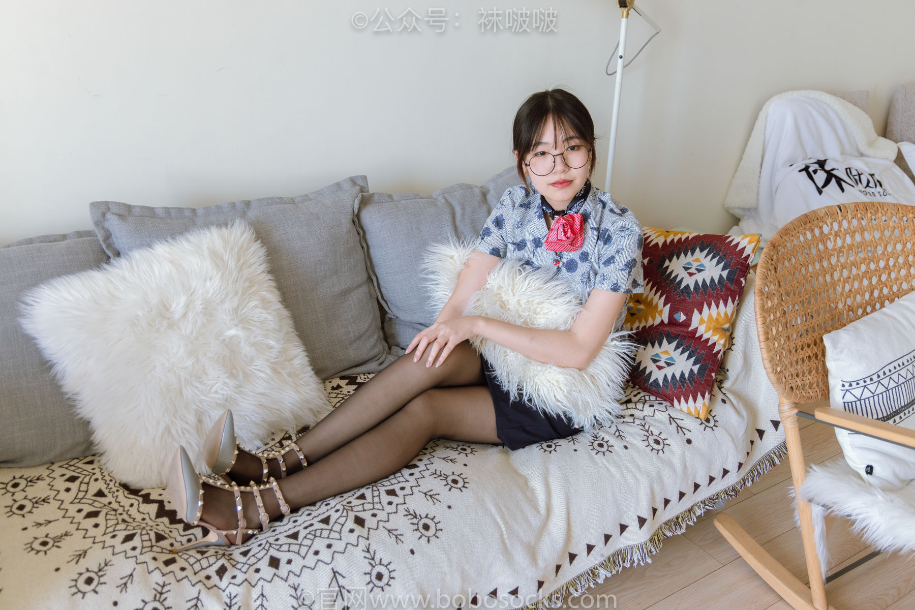 BoBoSocks袜啵啵 No.087 小甜豆-空姐制服、高跟鞋、黑丝