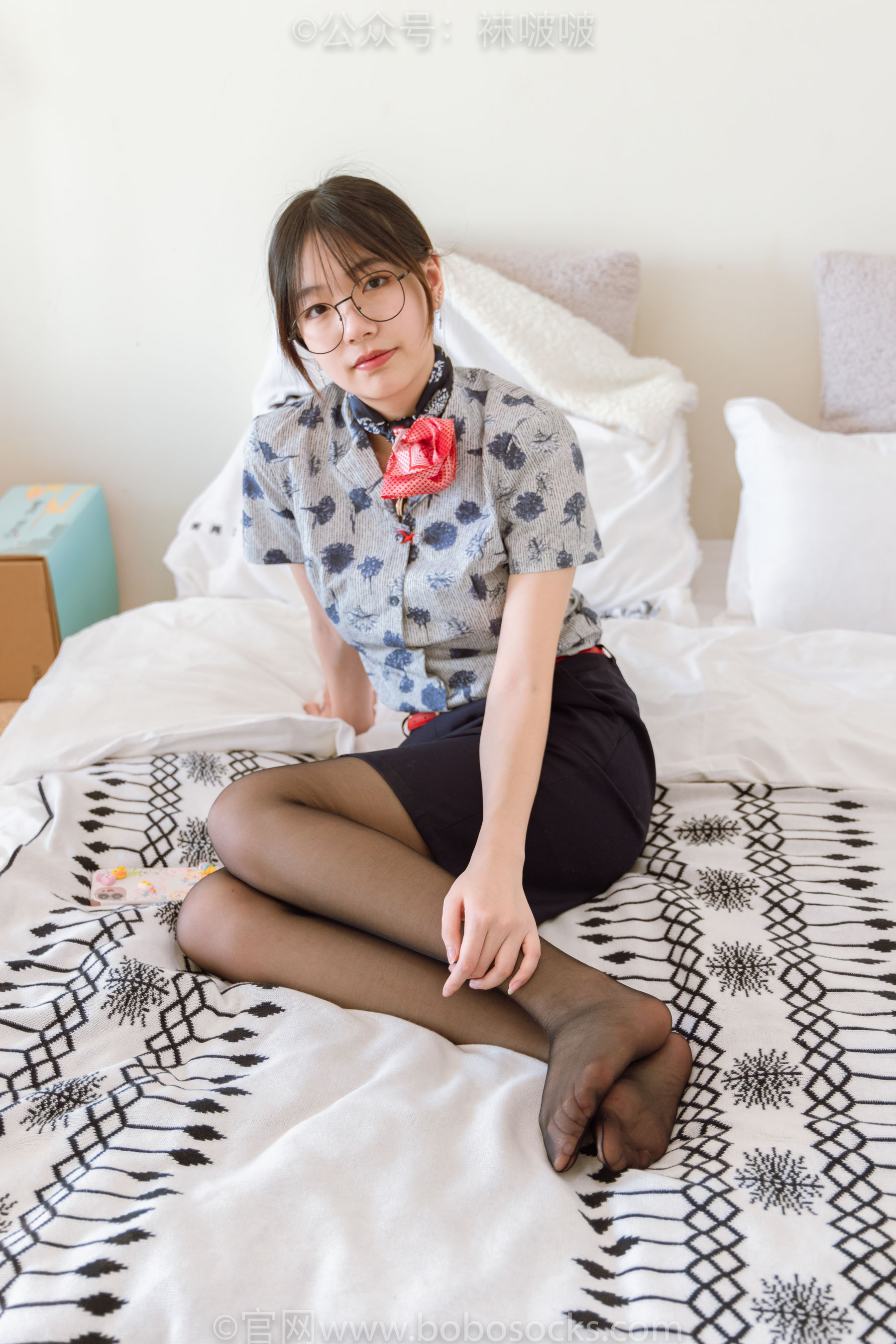 BoBoSocks袜啵啵 No.087 小甜豆-空姐制服、高跟鞋、黑丝