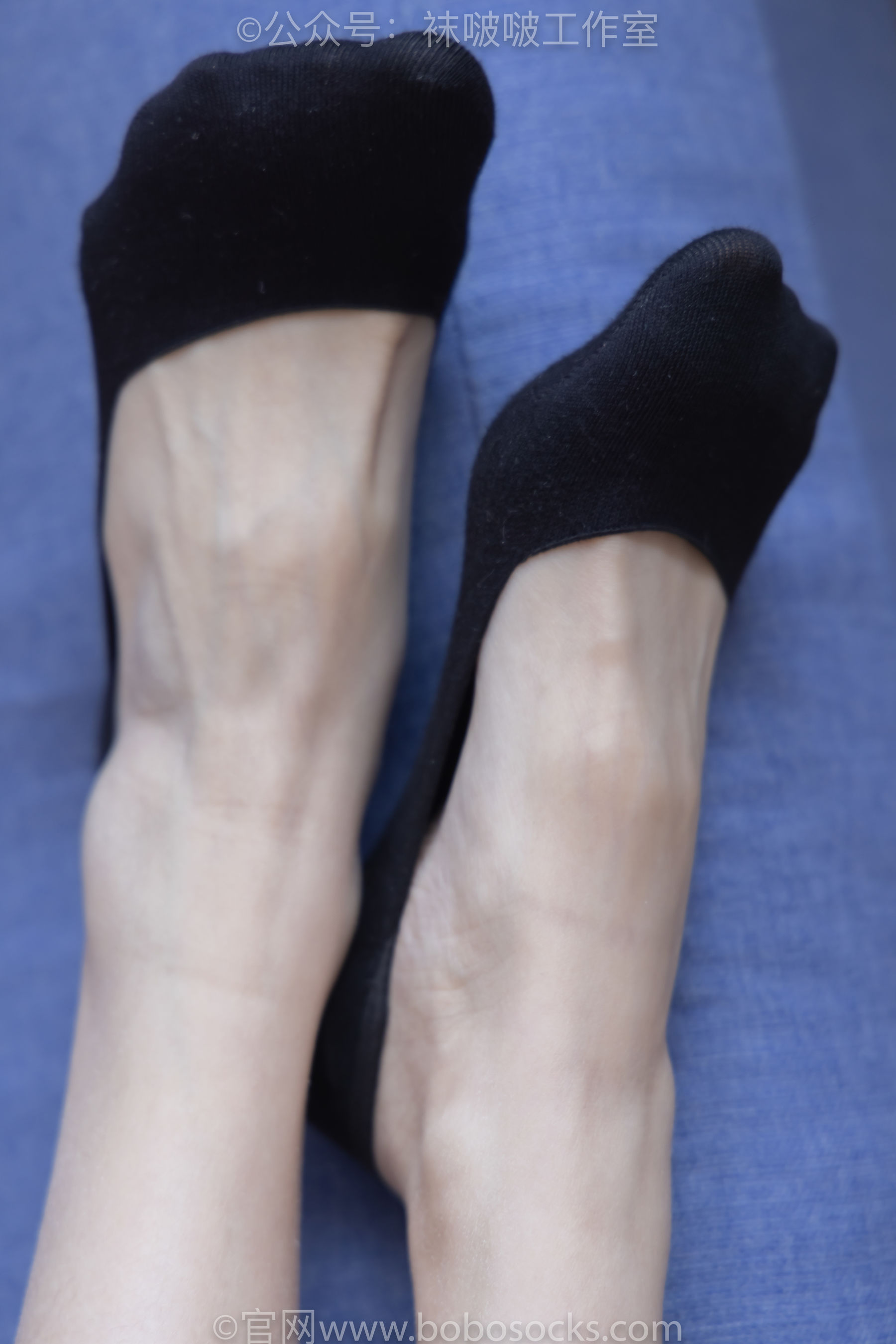 BoBoSocks袜啵啵 No.091 稚予-板鞋、淡粉色船袜、黑色船袜、裸足
