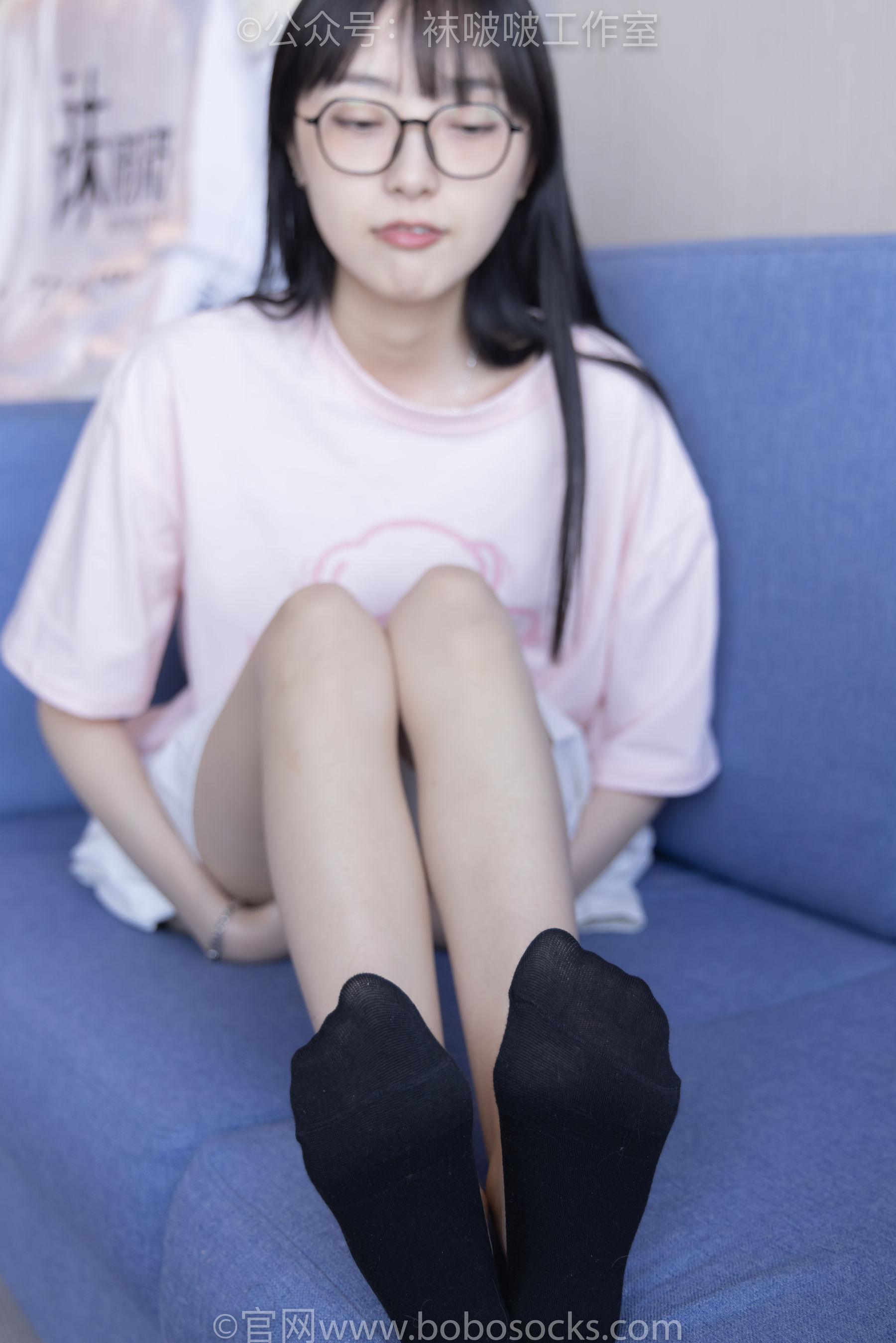 BoBoSocks袜啵啵 No.091 稚予-板鞋、淡粉色船袜、黑色船袜、裸足