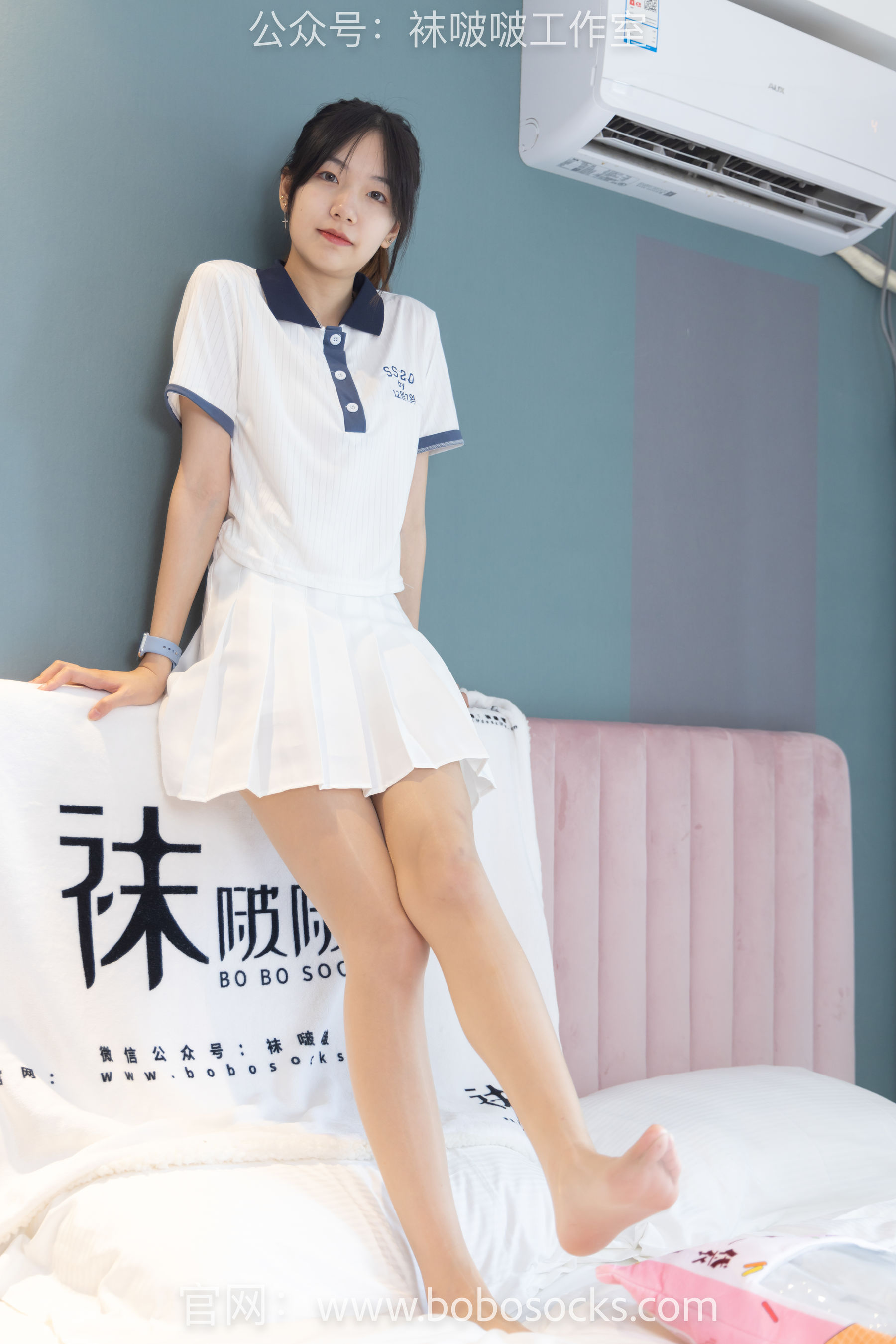 BoBoSocks袜啵啵 No.096 小甜豆-板鞋、白棉袜、油亮肉丝