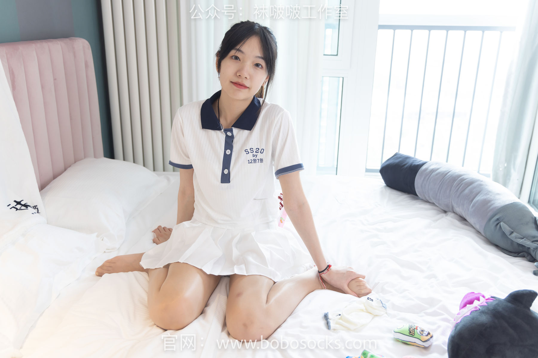 BoBoSocks袜啵啵 No.096 小甜豆-板鞋、白棉袜、油亮肉丝