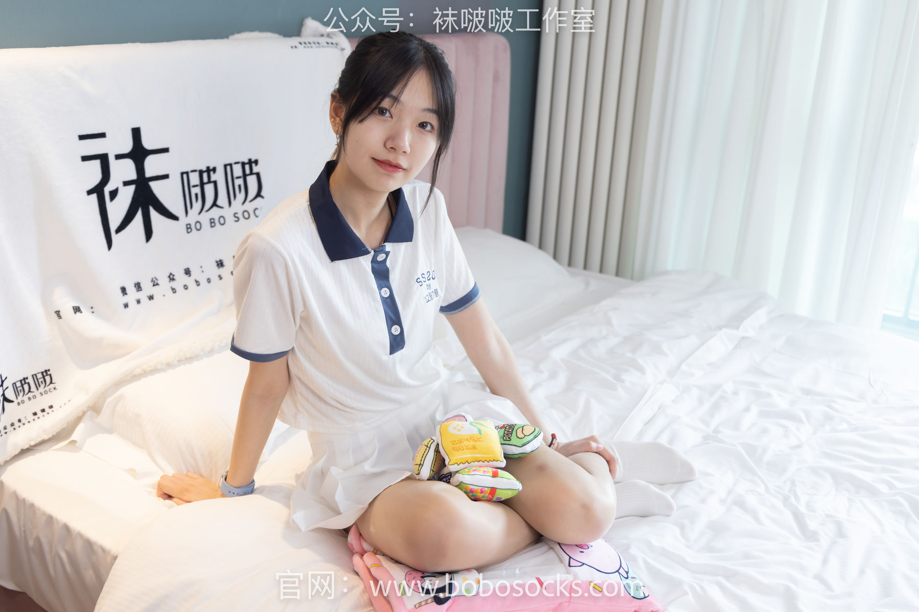 BoBoSocks袜啵啵 No.096 小甜豆-板鞋、白棉袜、油亮肉丝