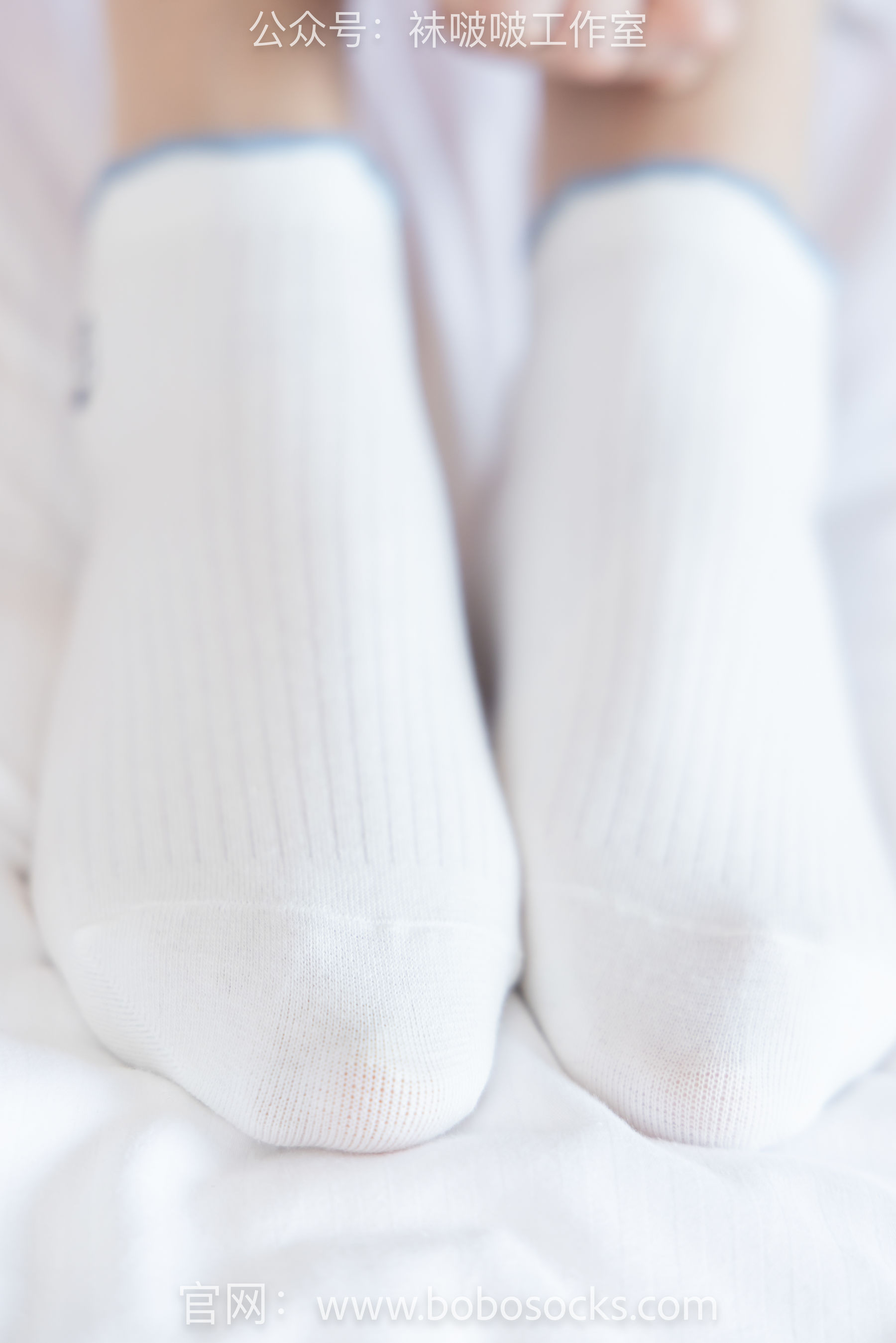 BoBoSocks袜啵啵 No.096 小甜豆-板鞋、白棉袜、油亮肉丝