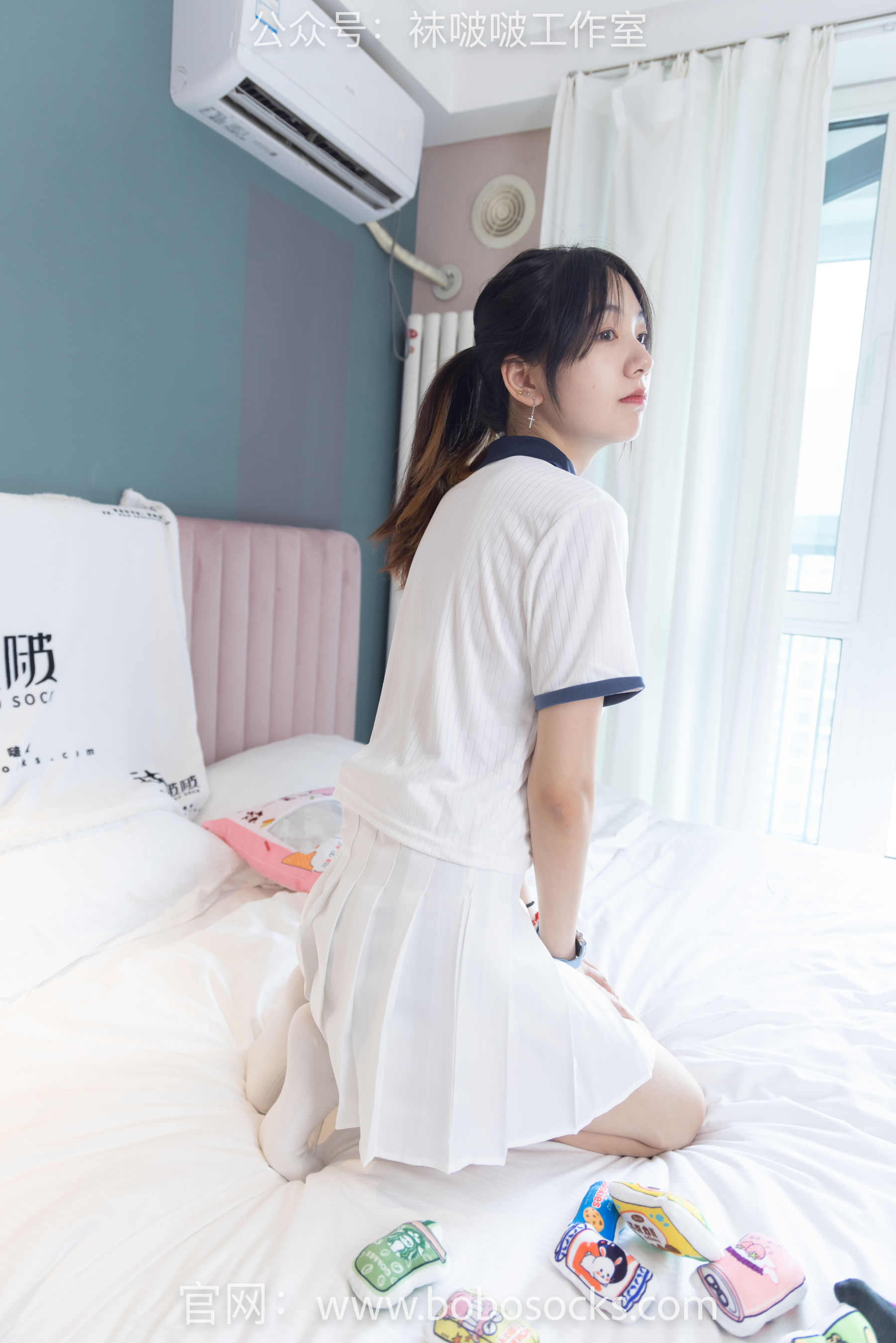 BoBoSocks袜啵啵 No.096 小甜豆-板鞋、白棉袜、油亮肉丝