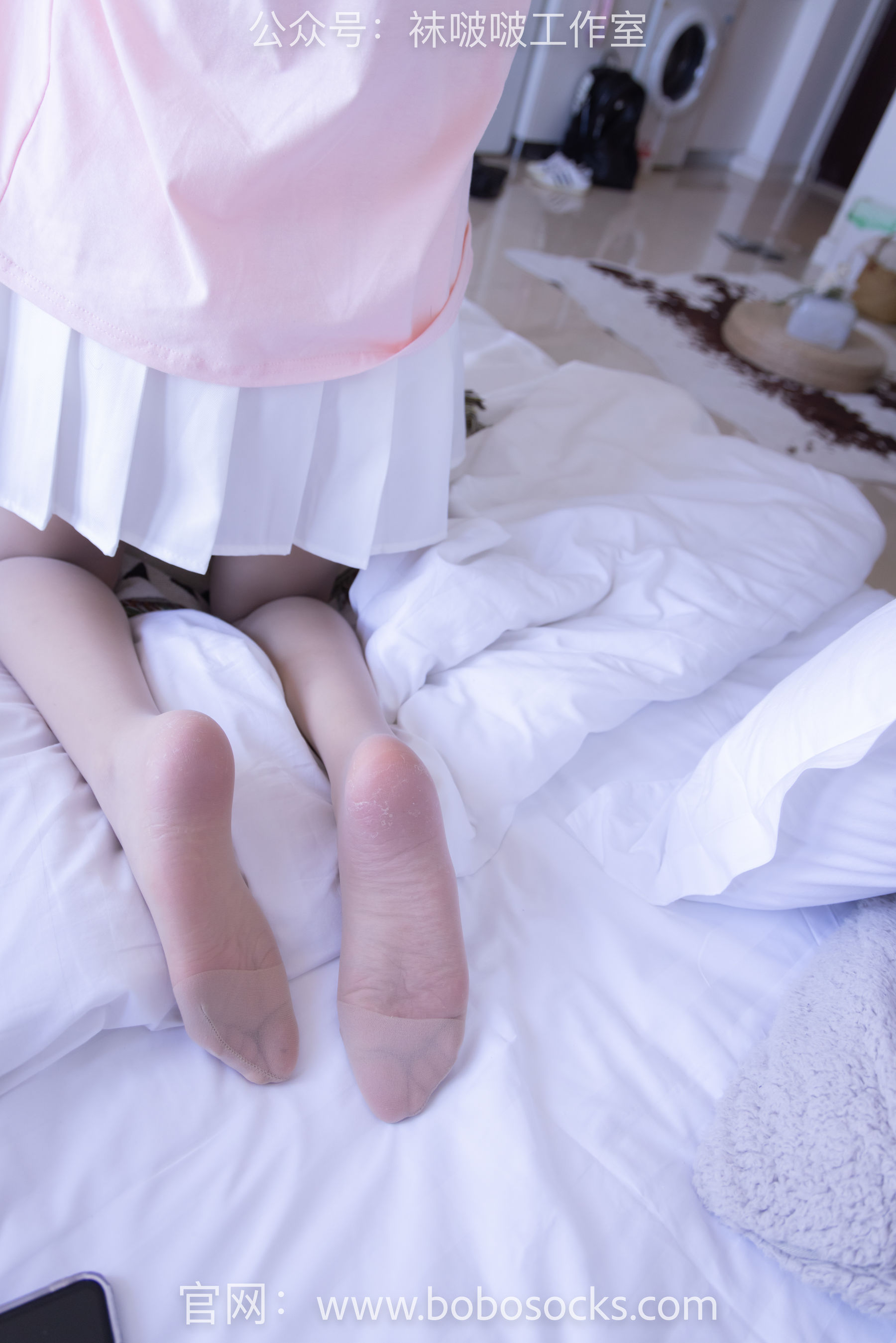 BoBoSocks袜啵啵 No.100 小甜豆与稚予-板鞋、肉丝、脚对脚互动剧情