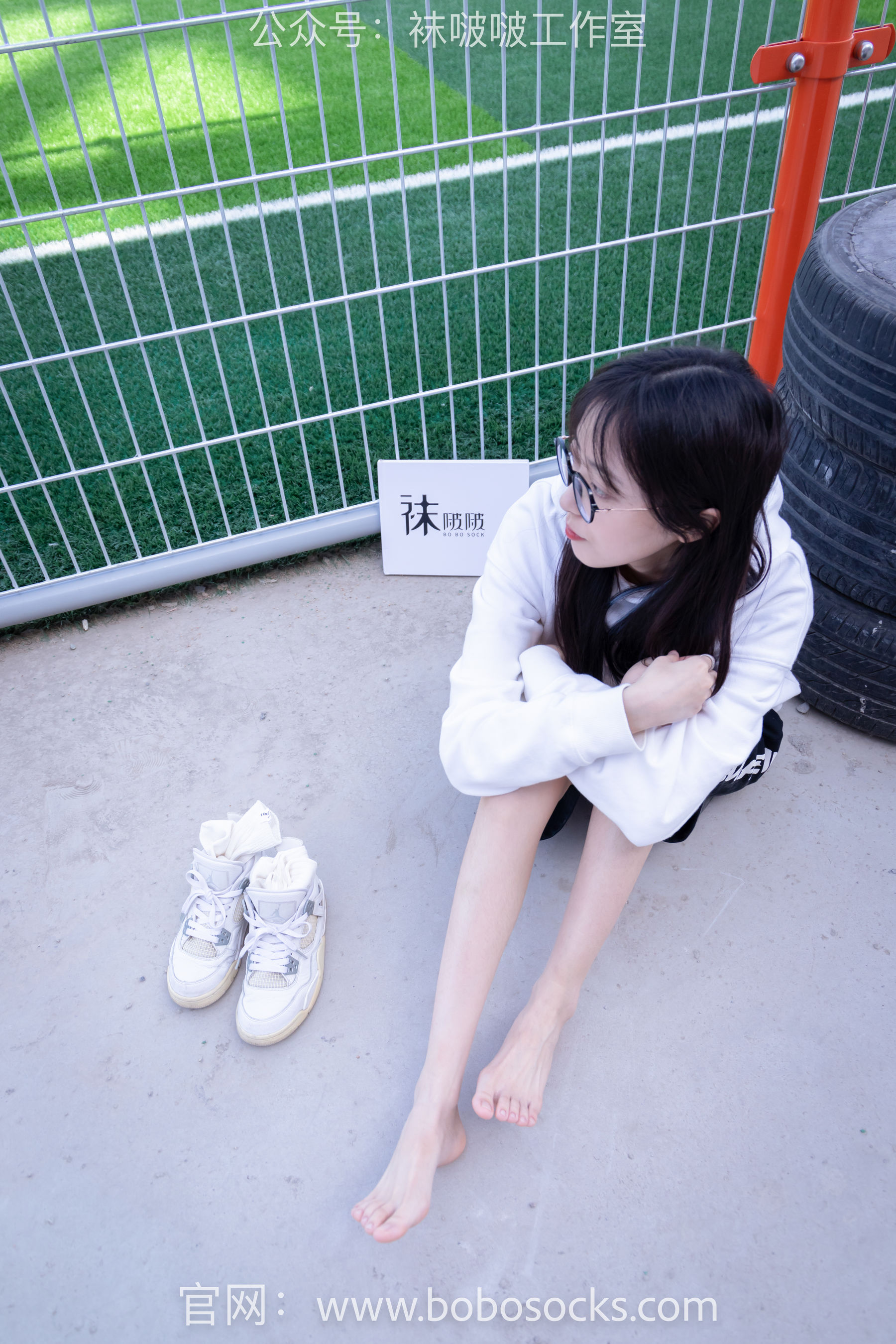 BoBoSocks袜啵啵 No.103 稚予-AJ篮球鞋、白棉袜、裸足