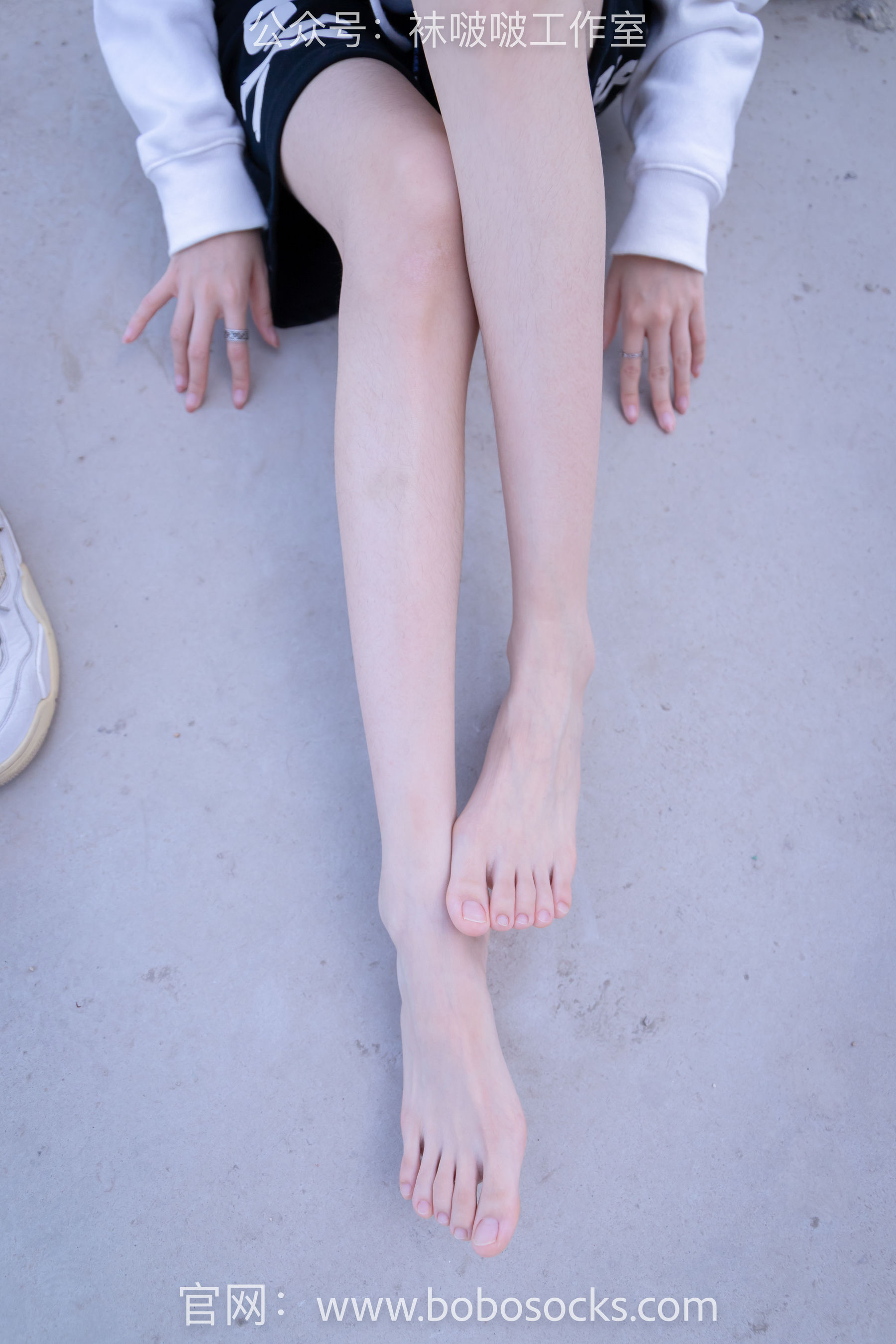 BoBoSocks袜啵啵 No.103 稚予-AJ篮球鞋、白棉袜、裸足