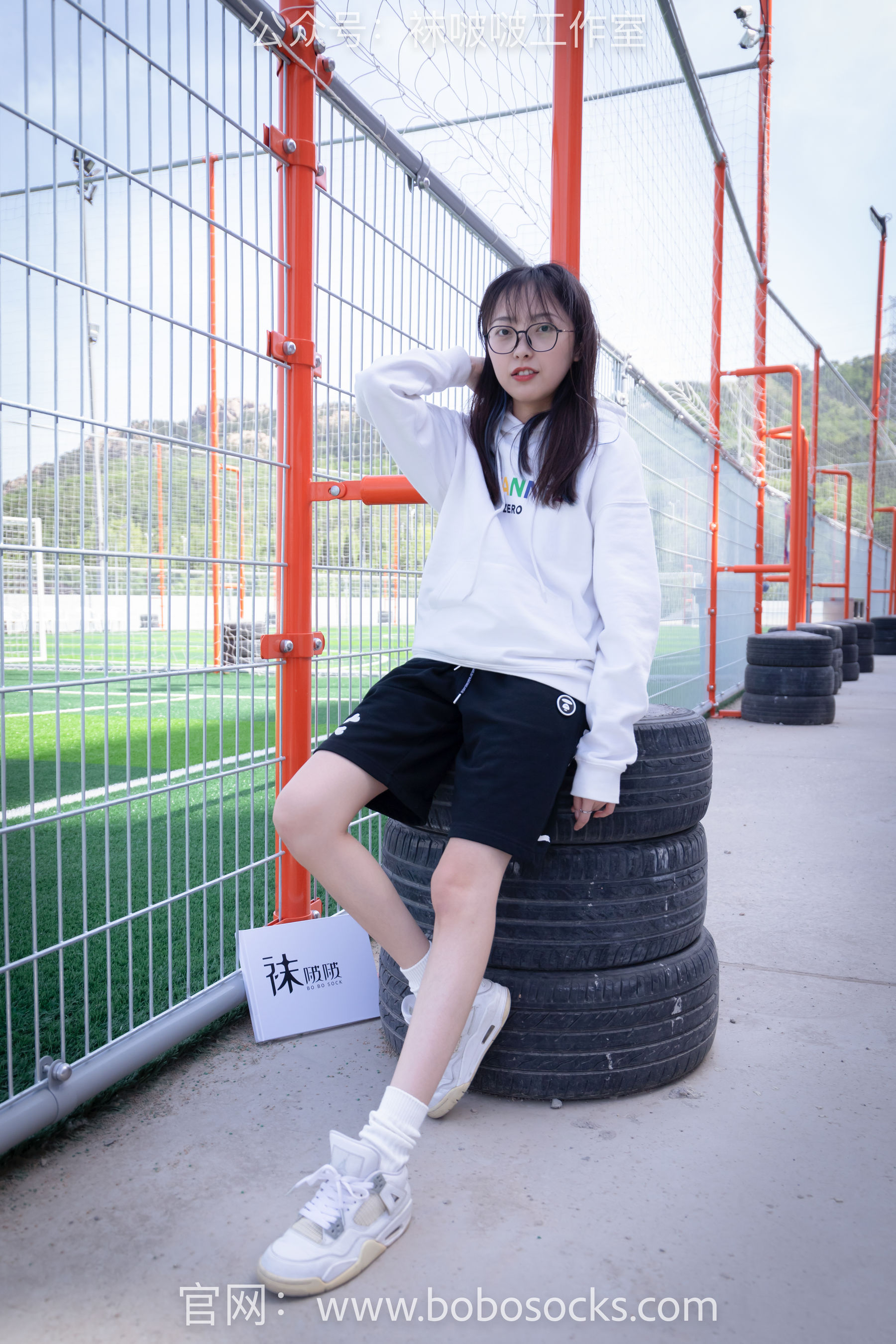 BoBoSocks袜啵啵 No.103 稚予-AJ篮球鞋、白棉袜、裸足