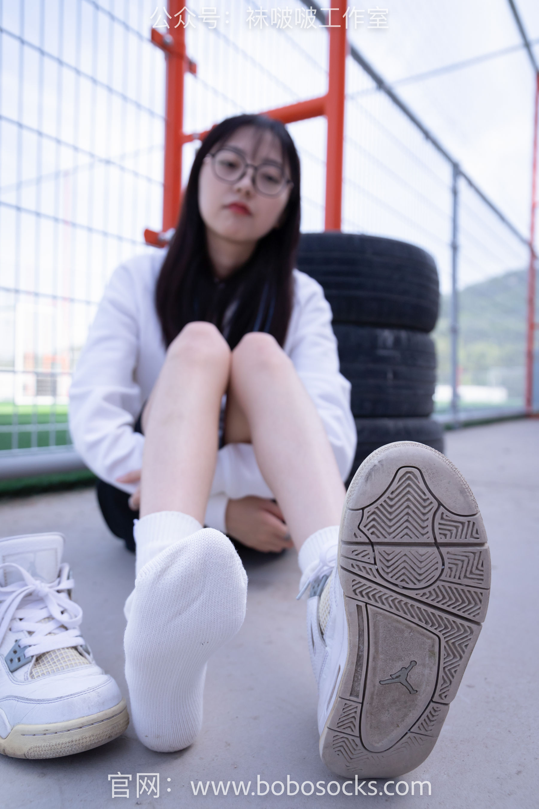 BoBoSocks袜啵啵 No.103 稚予-AJ篮球鞋、白棉袜、裸足