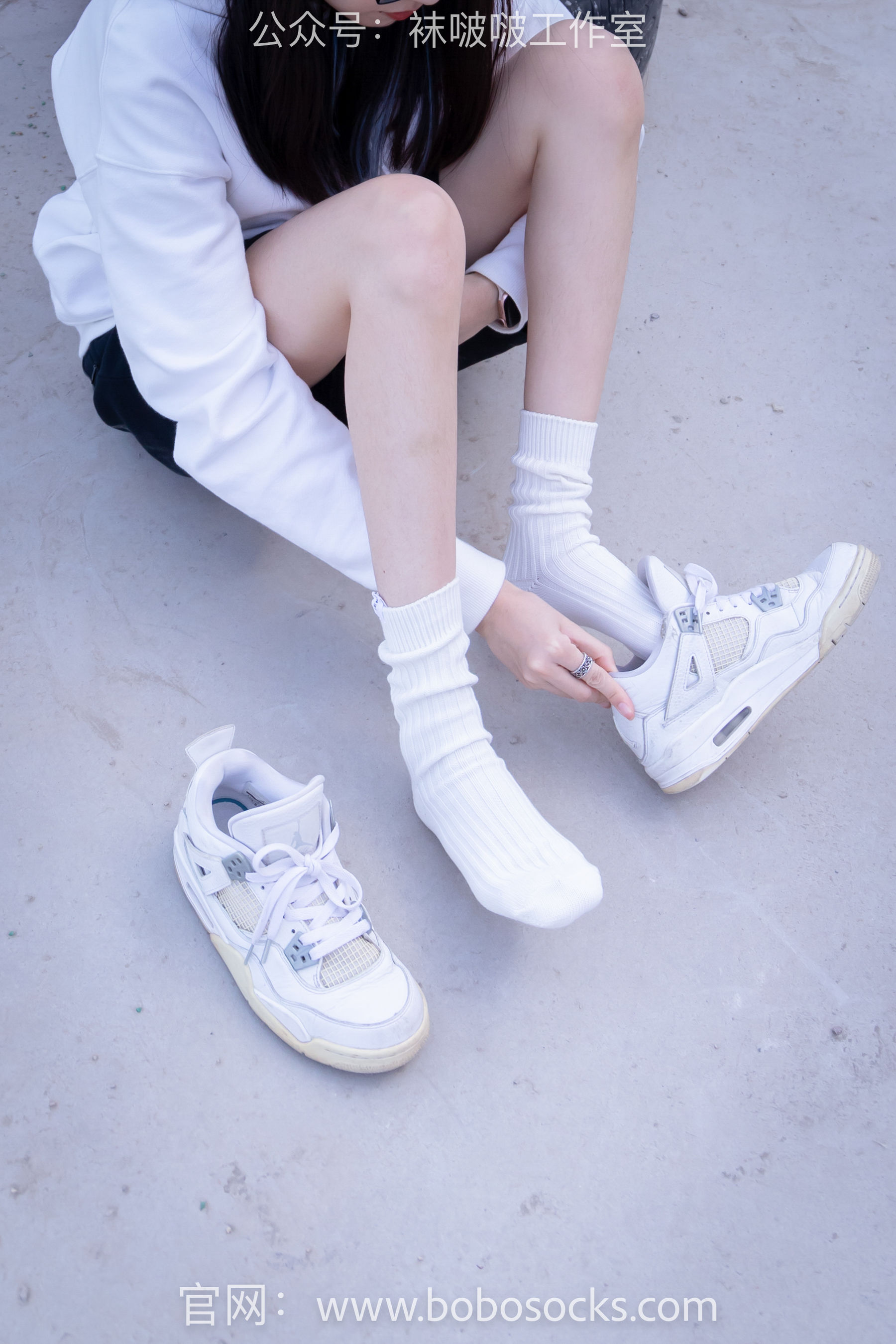 BoBoSocks袜啵啵 No.103 稚予-AJ篮球鞋、白棉袜、裸足
