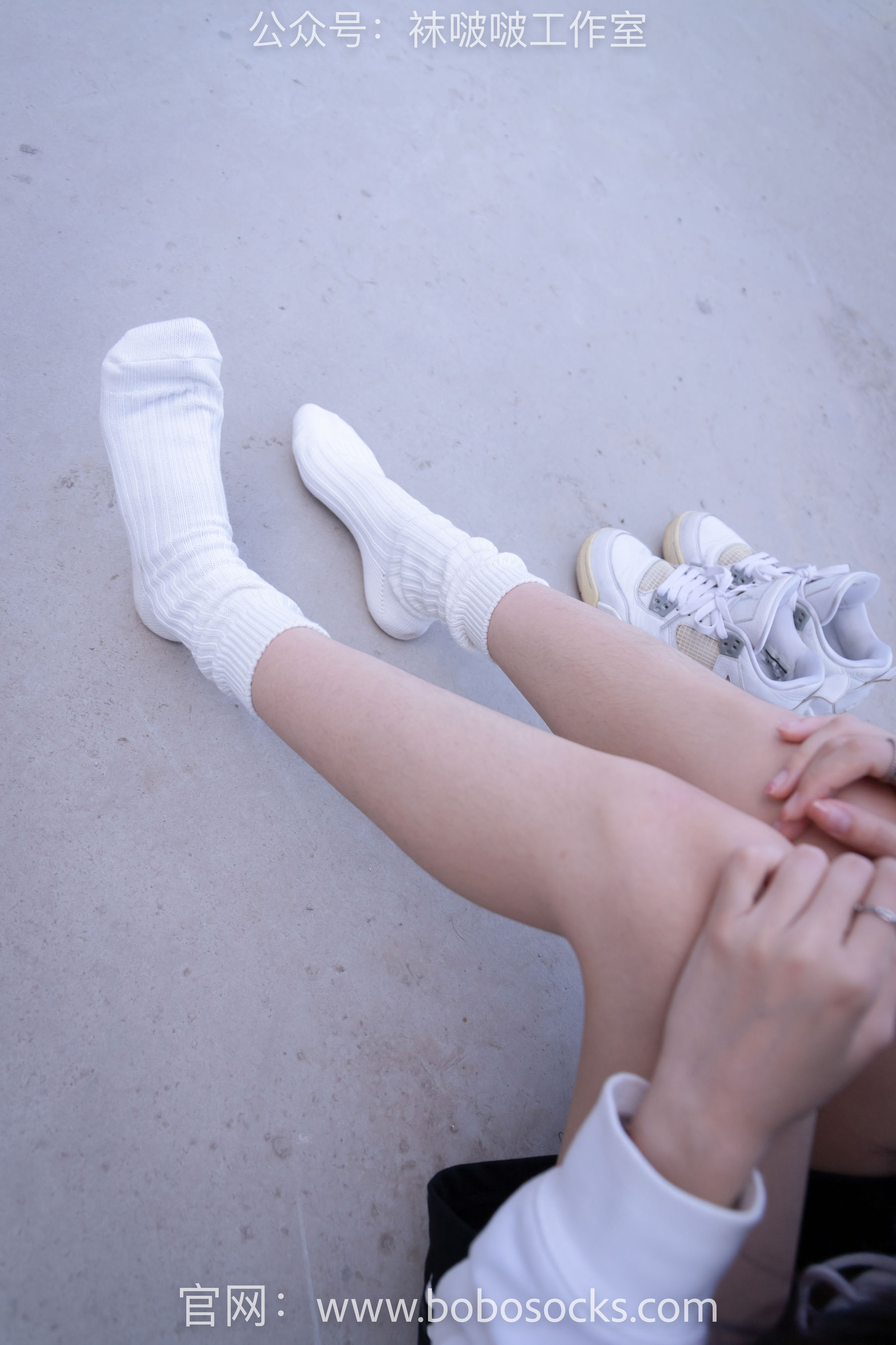 BoBoSocks袜啵啵 No.103 稚予-AJ篮球鞋、白棉袜、裸足