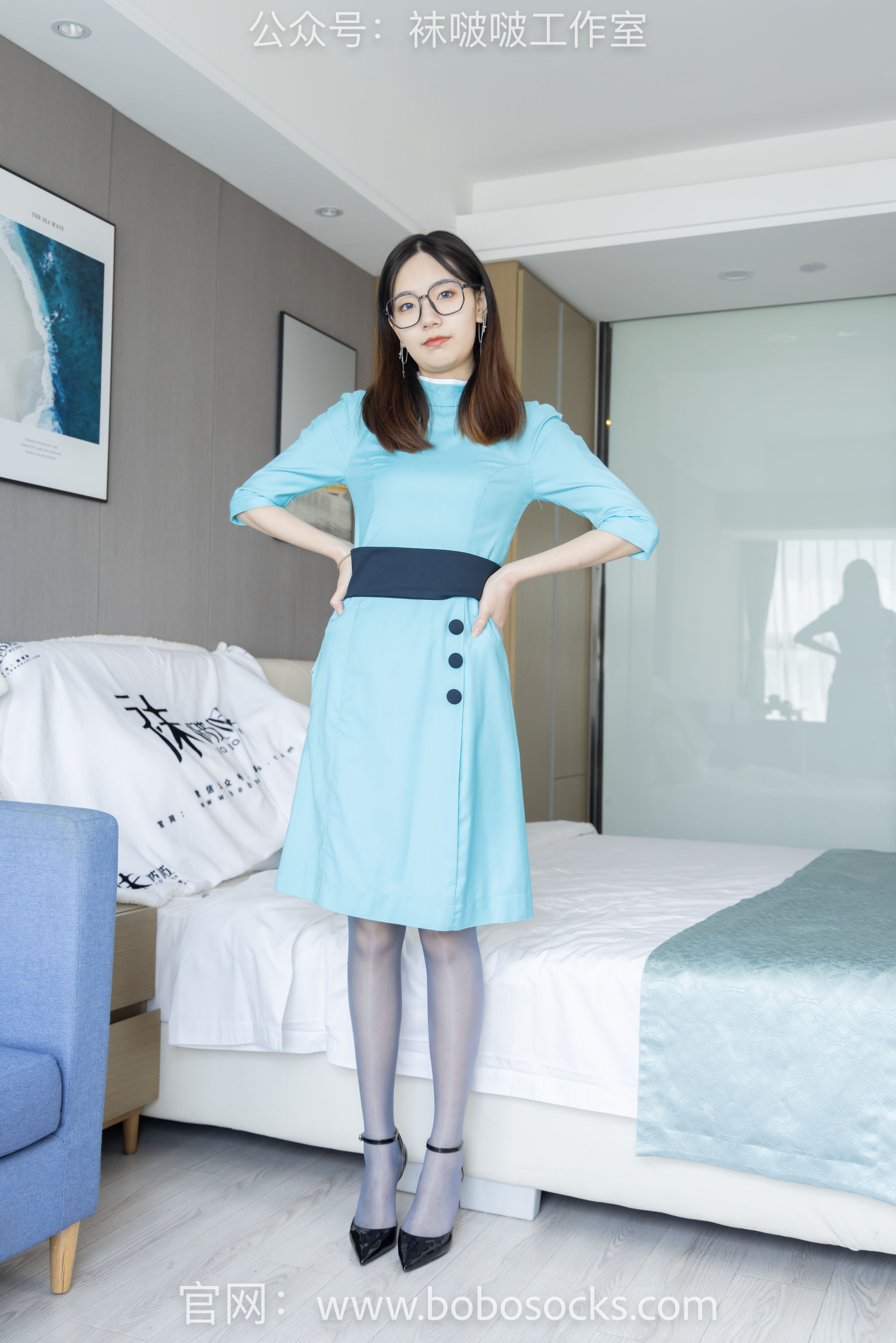BoBoSocks袜啵啵 No.105 小甜豆-空姐制服、高跟鞋、蓝色丝袜
