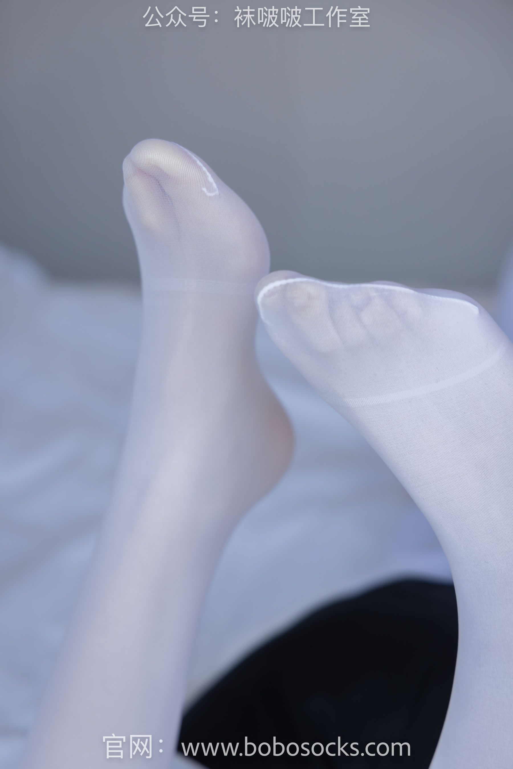 BoBoSocks袜啵啵 No.108 小甜豆-皮鞋、厚白丝、踩奶油蛋糕剧情