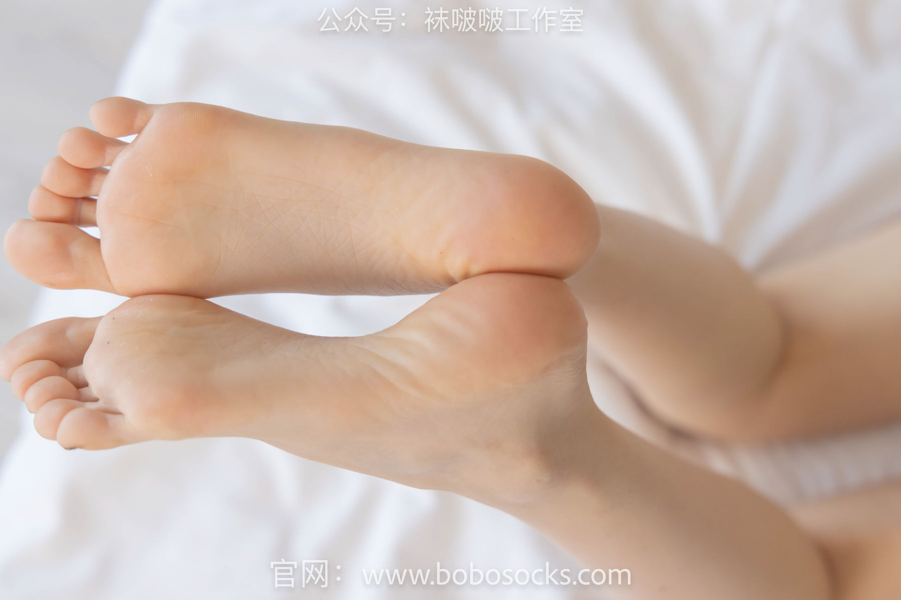 BoBoSocks袜啵啵 No.109 稚予-高跟鞋、裸足、裸足涂黑色指甲油剧情