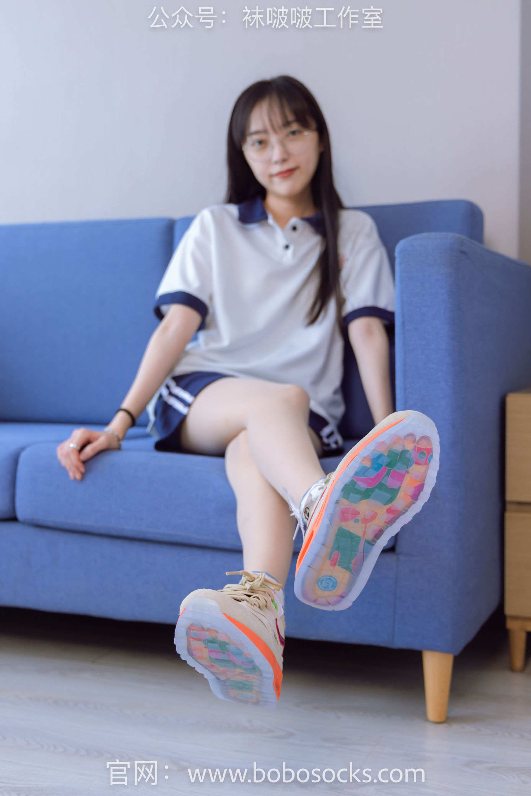 BoBoSocks袜啵啵 No.118 稚予-运动鞋、白棉袜、肉丝、踩小熊玩偶