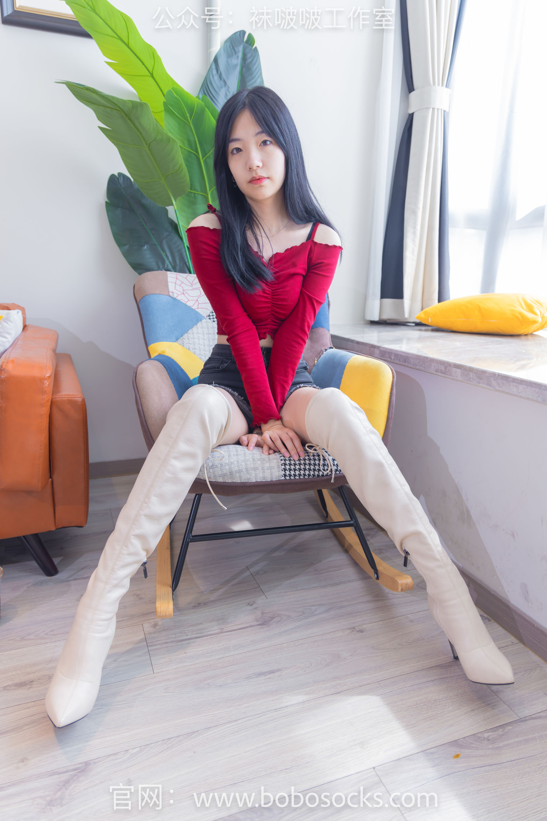 BoBoSocks袜啵啵 No.120 小甜豆-高跟长靴、白棉袜、裸足