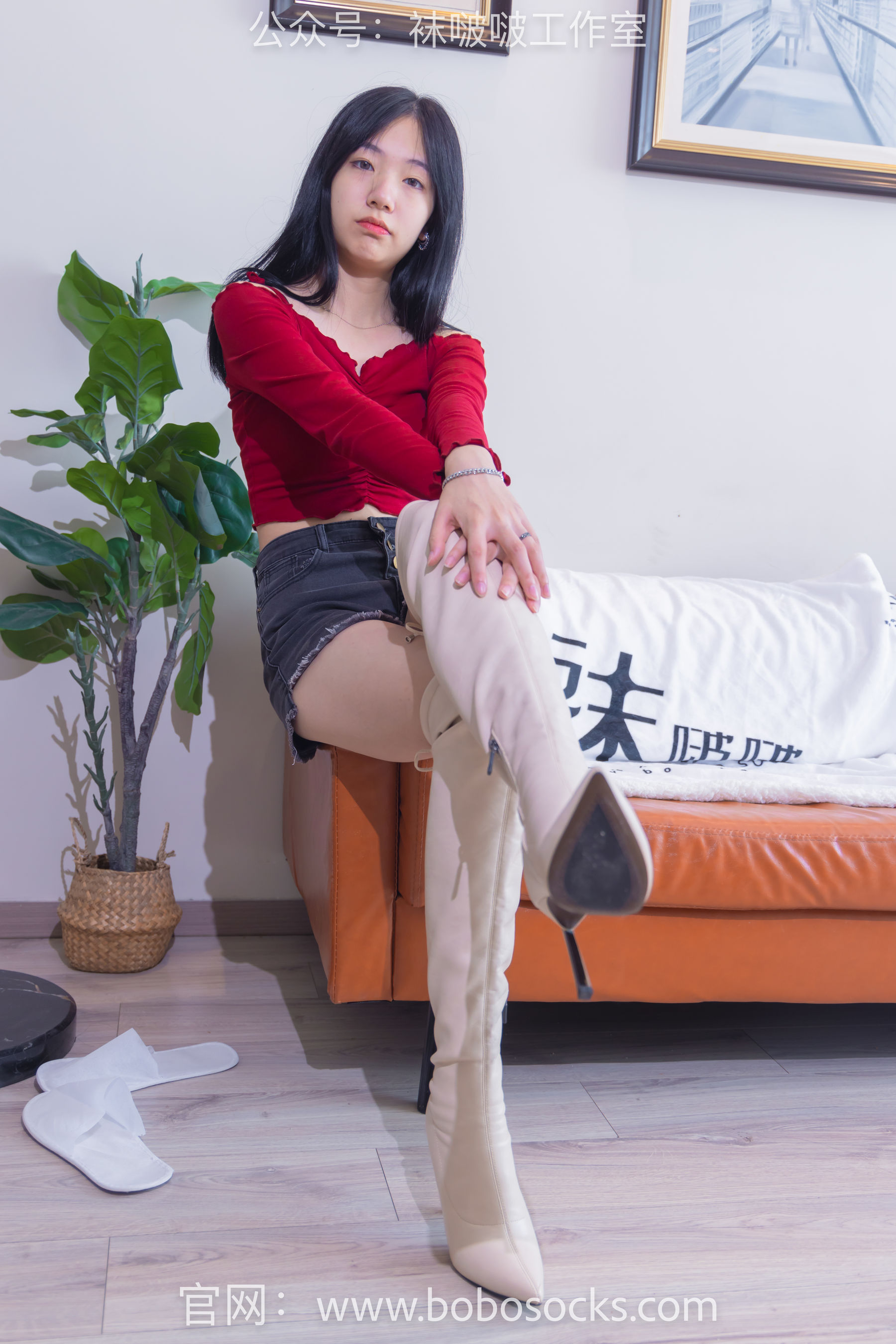 BoBoSocks袜啵啵 No.120 小甜豆-高跟长靴、白棉袜、裸足