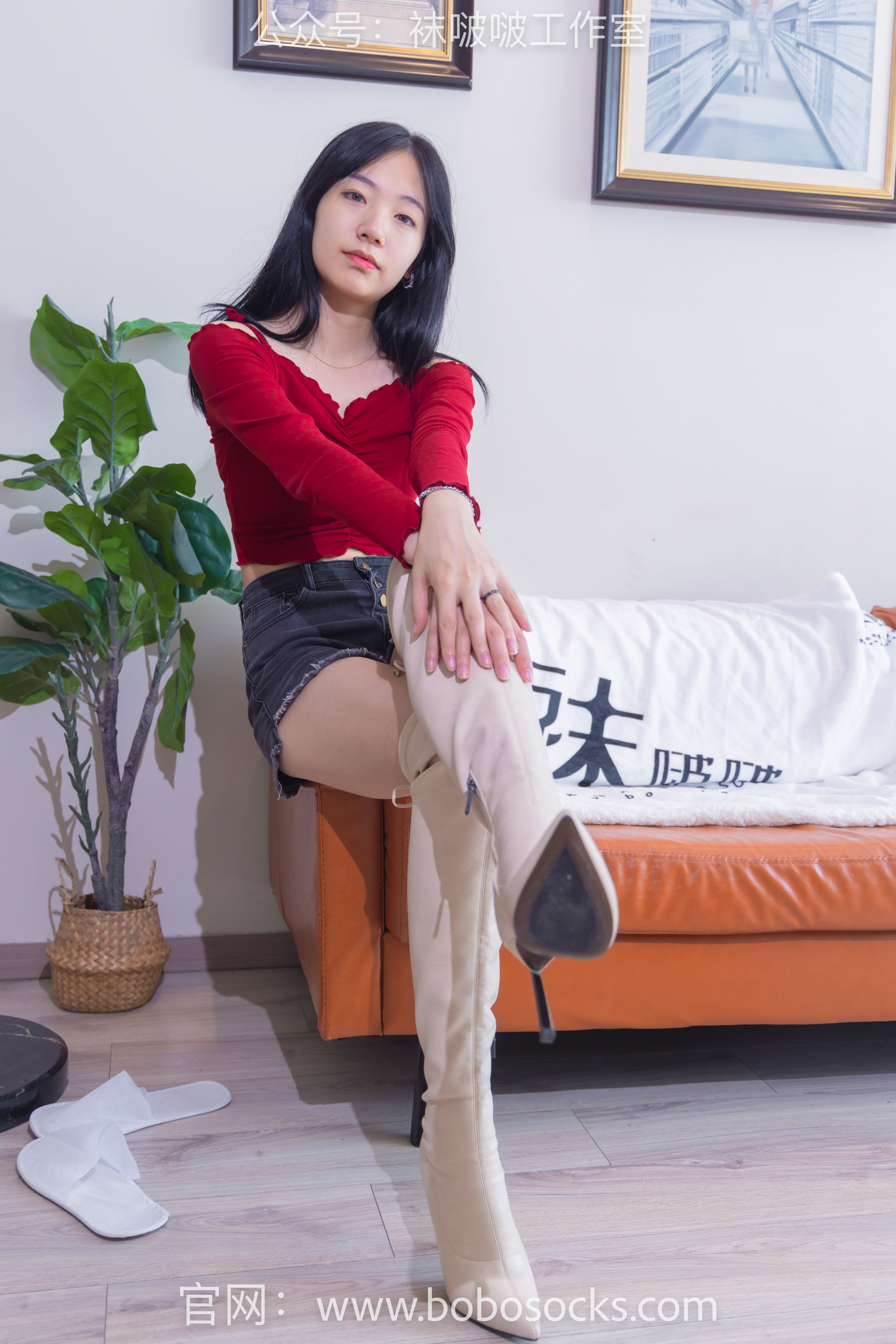 BoBoSocks袜啵啵 No.120 小甜豆-高跟长靴、白棉袜、裸足