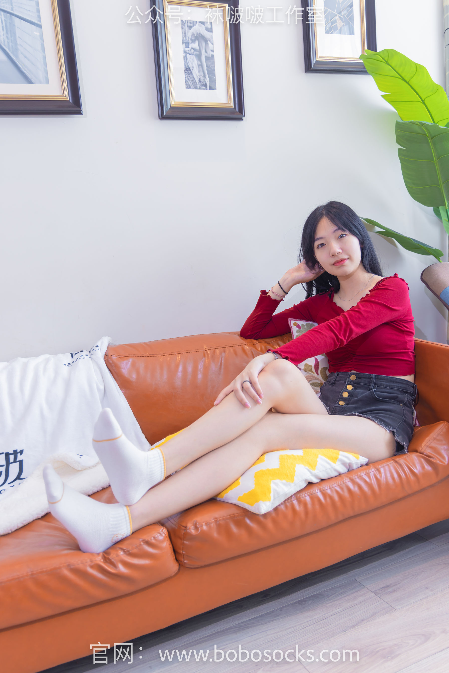 BoBoSocks袜啵啵 No.120 小甜豆-高跟长靴、白棉袜、裸足