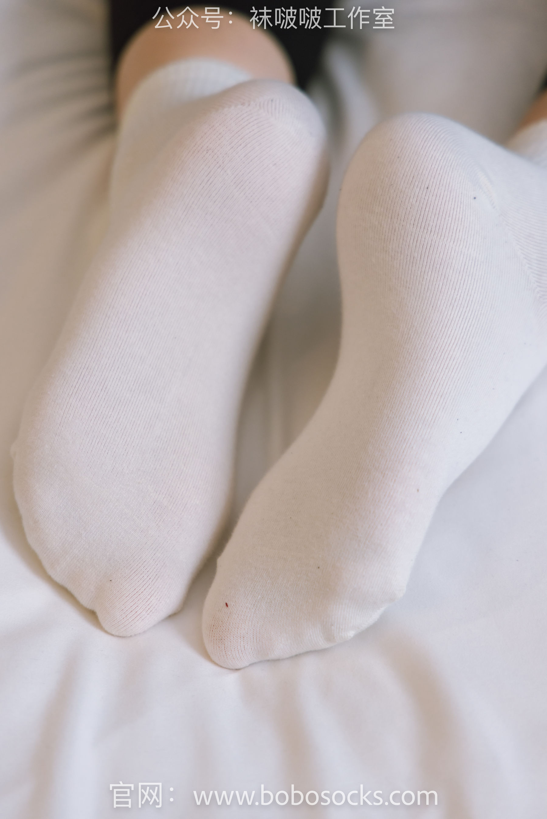 BoBoSocks袜啵啵 No.122 小淳-高跟长靴、白棉袜、裸足