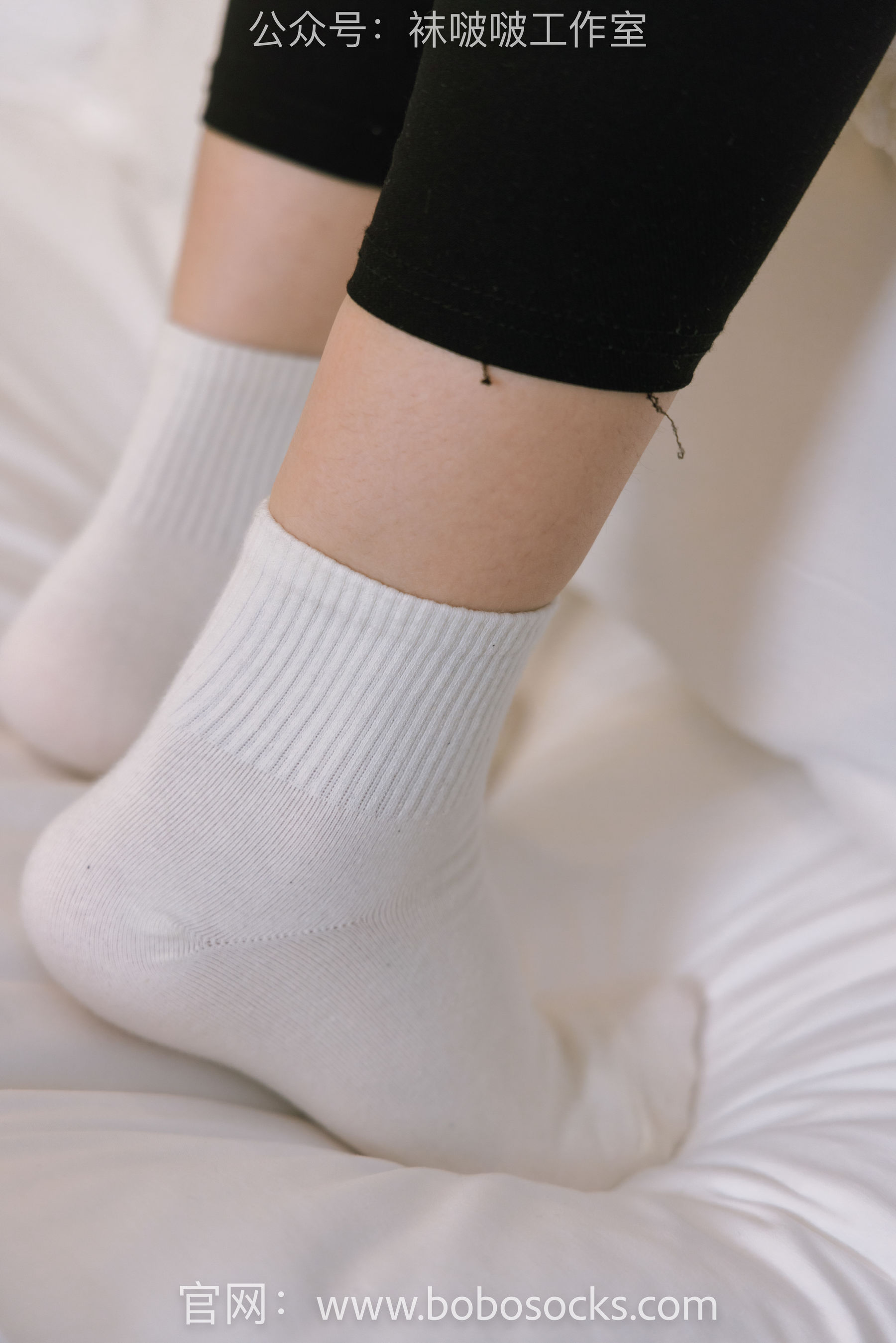 BoBoSocks袜啵啵 No.122 小淳-高跟长靴、白棉袜、裸足
