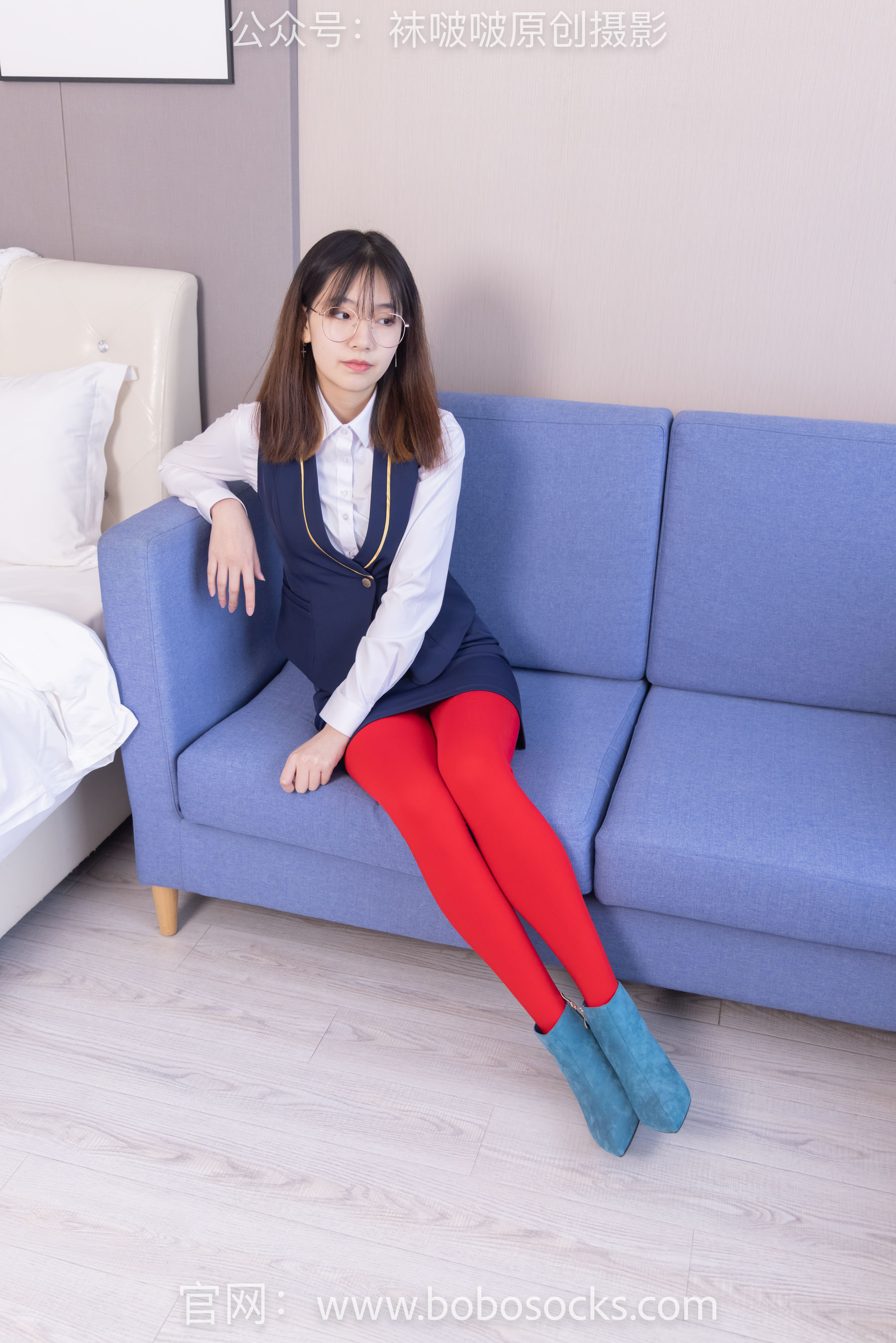 BoBoSocks袜啵啵 No.132 小甜豆-aj1板鞋、蓝色短靴、厚黑丝、厚红丝