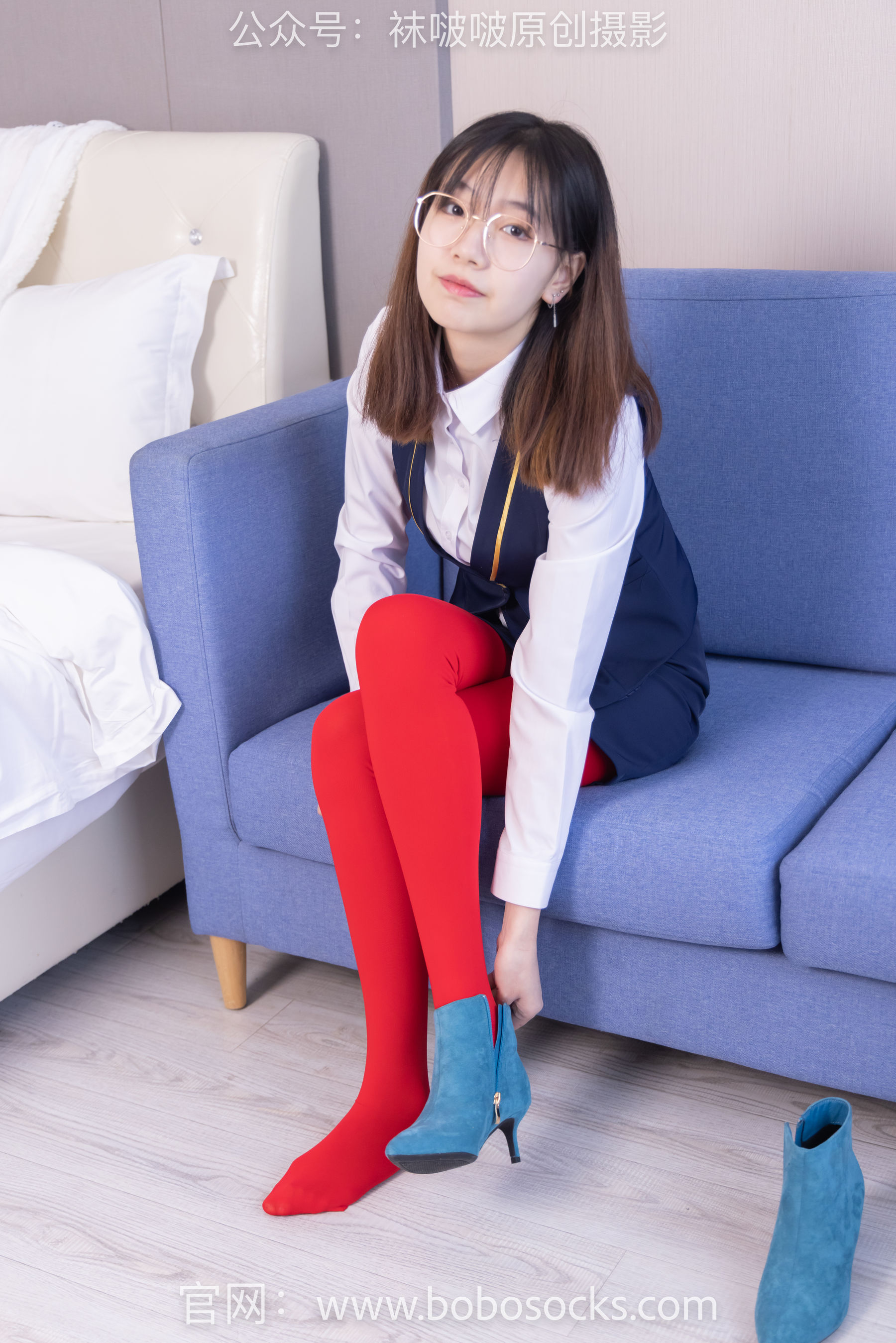 BoBoSocks袜啵啵 No.132 小甜豆-aj1板鞋、蓝色短靴、厚黑丝、厚红丝