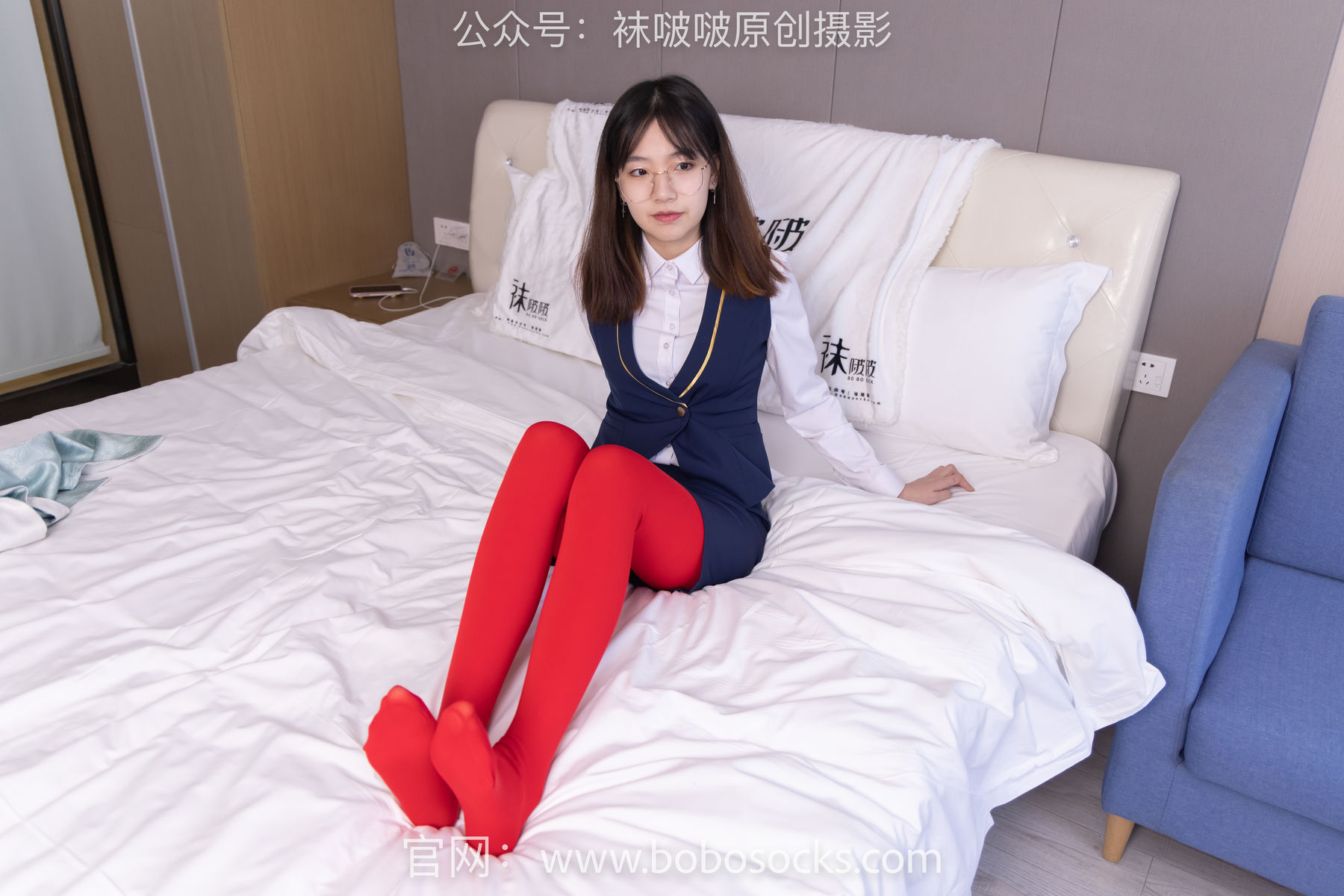 BoBoSocks袜啵啵 No.132 小甜豆-aj1板鞋、蓝色短靴、厚黑丝、厚红丝